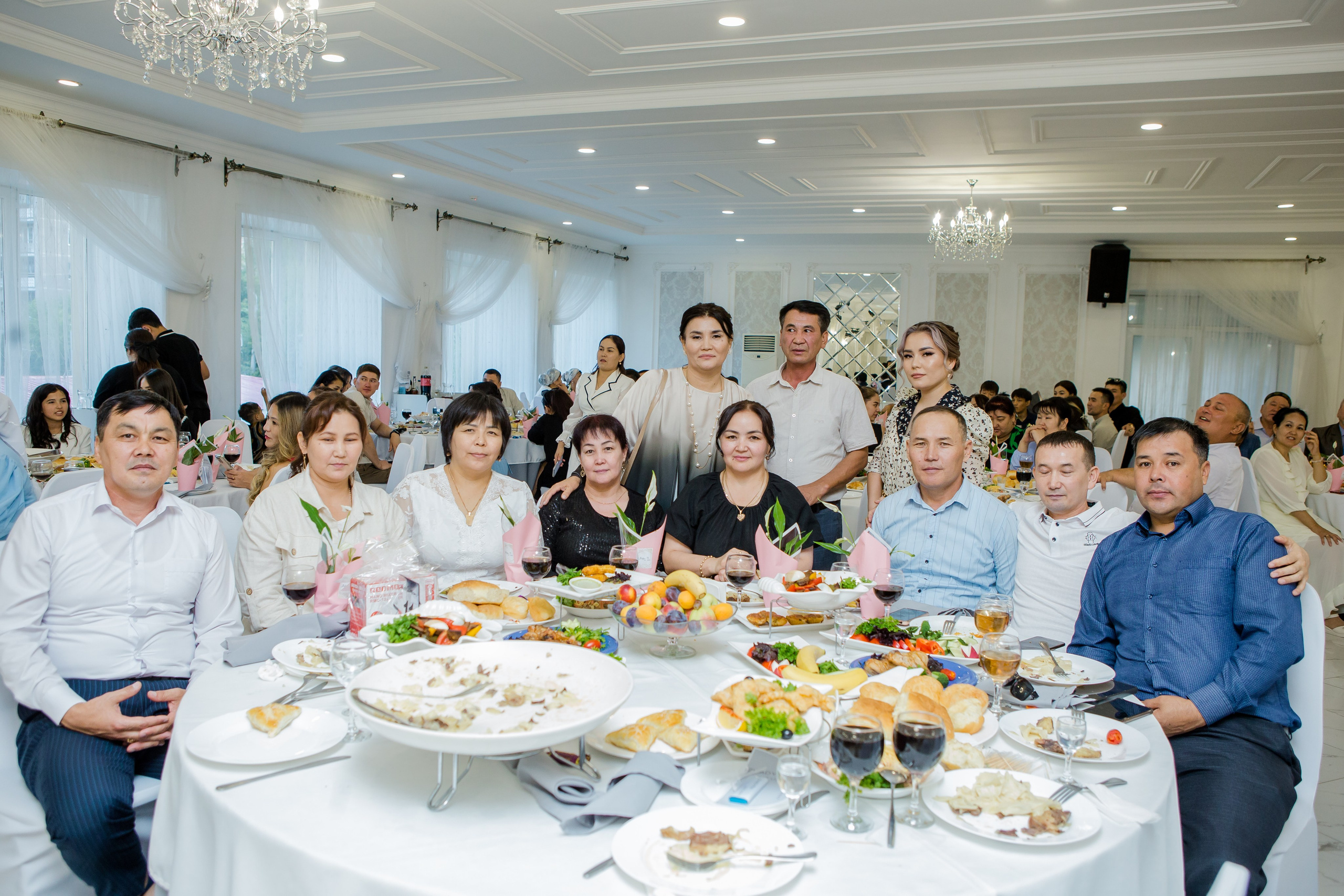 QYZ UZATU ZHADYRA. Свадебный и репортажный фотограф в Астане T.Yertay «Nomad media»