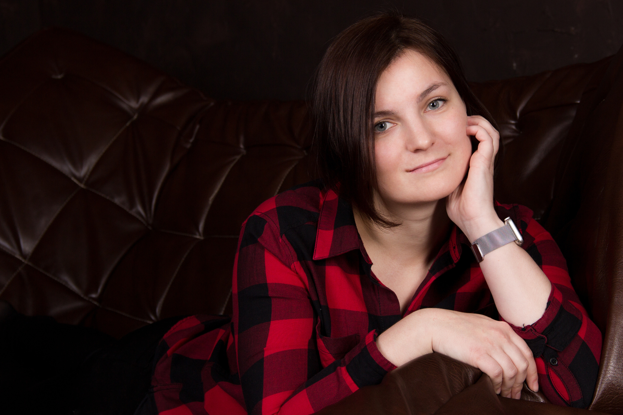 женский портрет, индивидуальная фотосессия, женская фотосессия красноярск, домашняя фотосессия