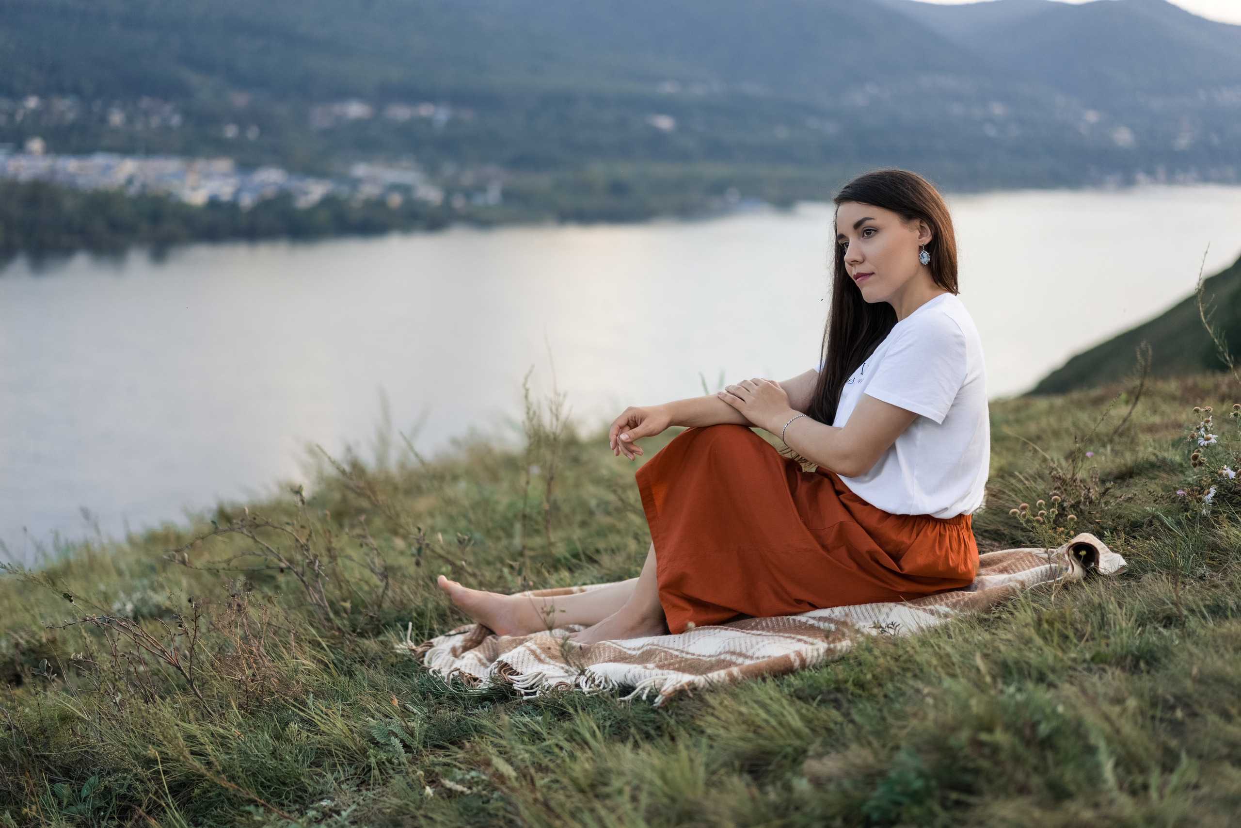 женский портрет, индивидуальная фотосессия, женская фотосессия красноярск, фотосессия на природе