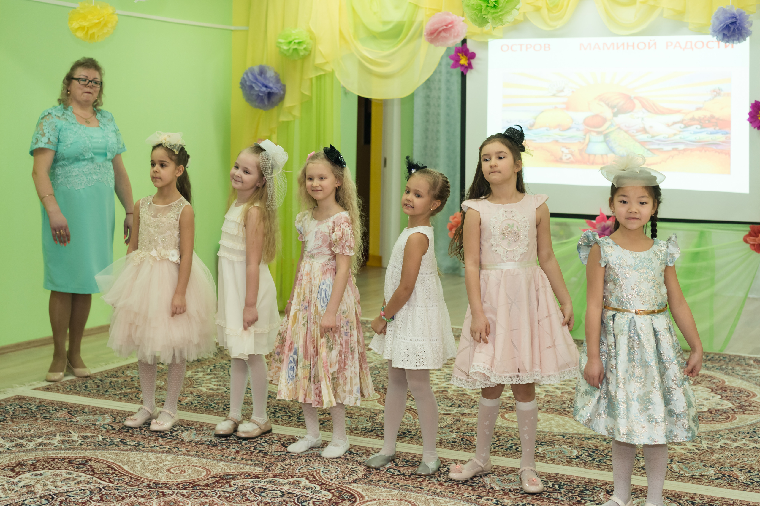 детский праздник красноярск, утренник в детском саду красноярск, детский сад, 8 марта