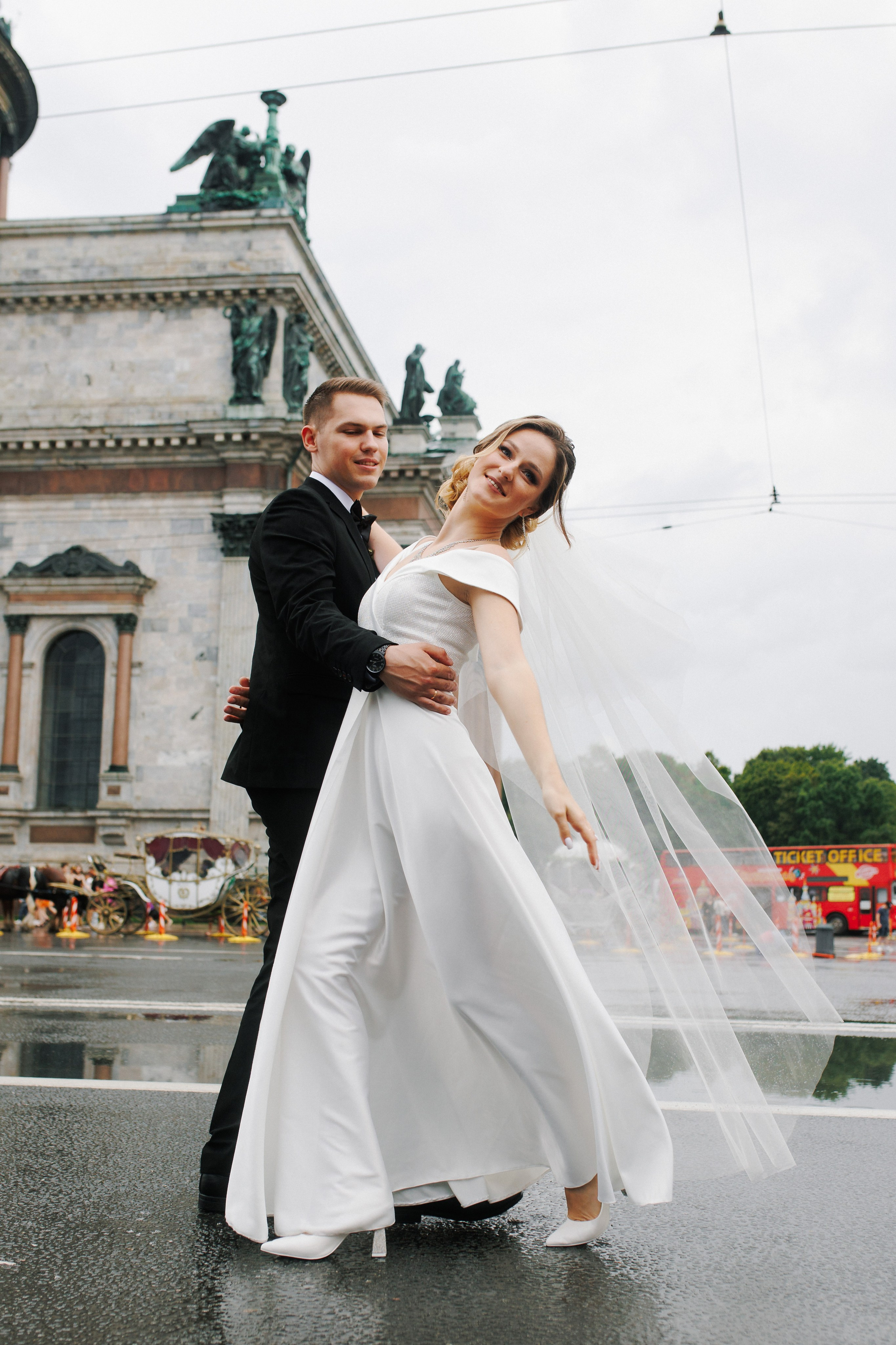 Свадебная фотосессия и банкетная часть в усадьбе СПБ. Свадебный фотограф СПБ