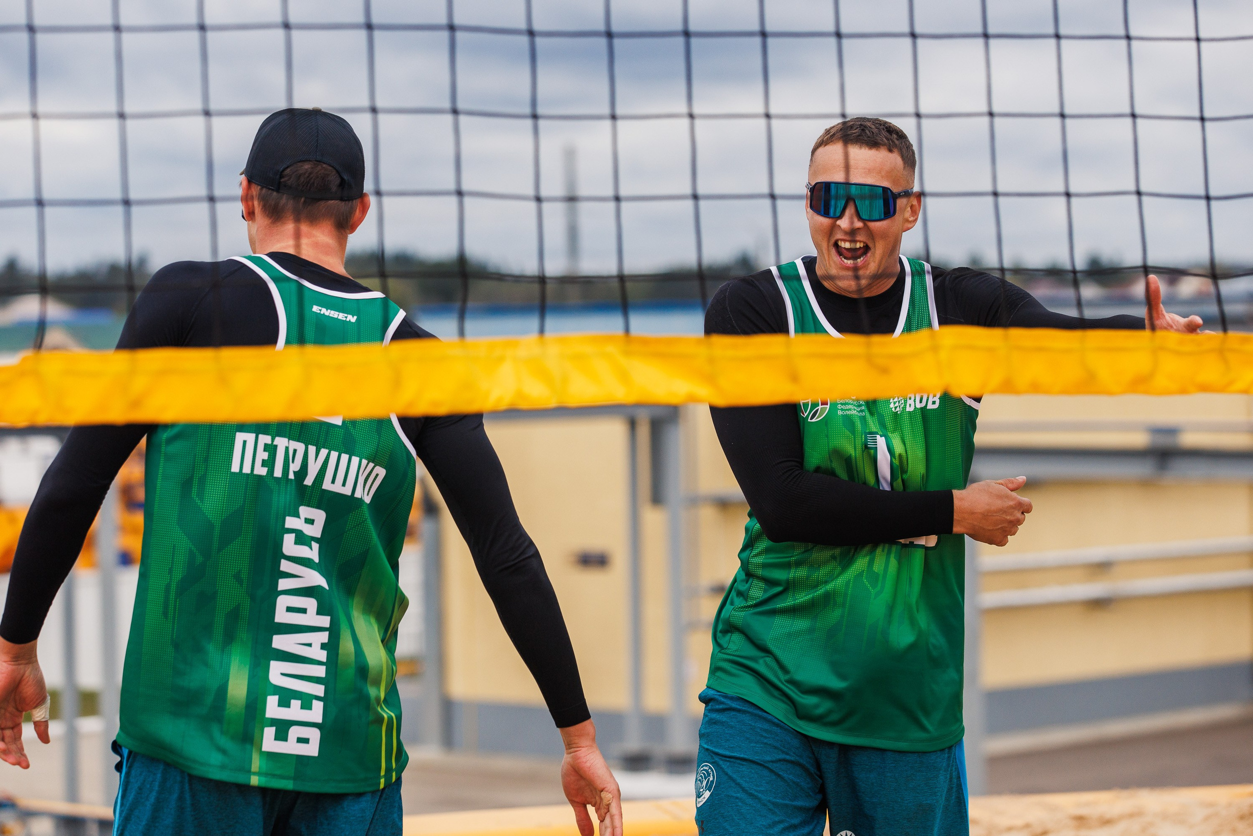 Пляжный волейбол на БелАЗе. Photographer Danil Aykin