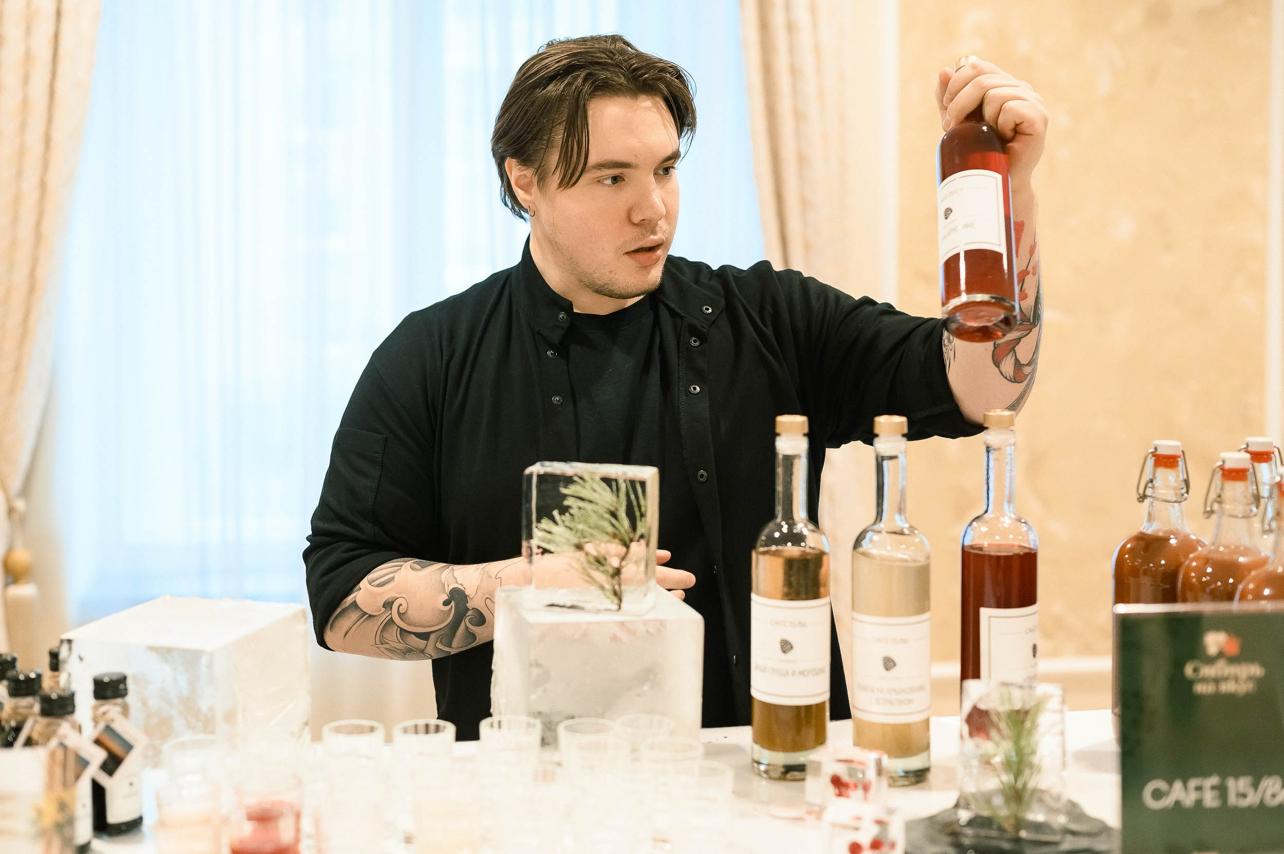 Сибирь на вкус 2025. Евгений Нисковских — свадебный и репортажный фотограф в Тюмени