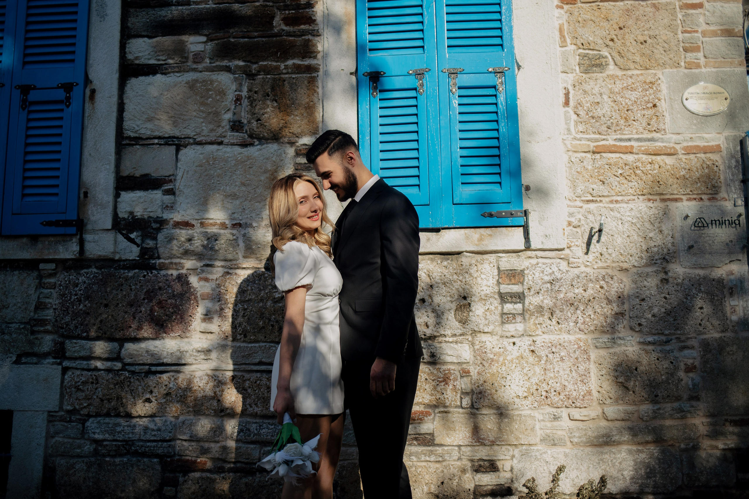 DEMET + AKIN. HOME