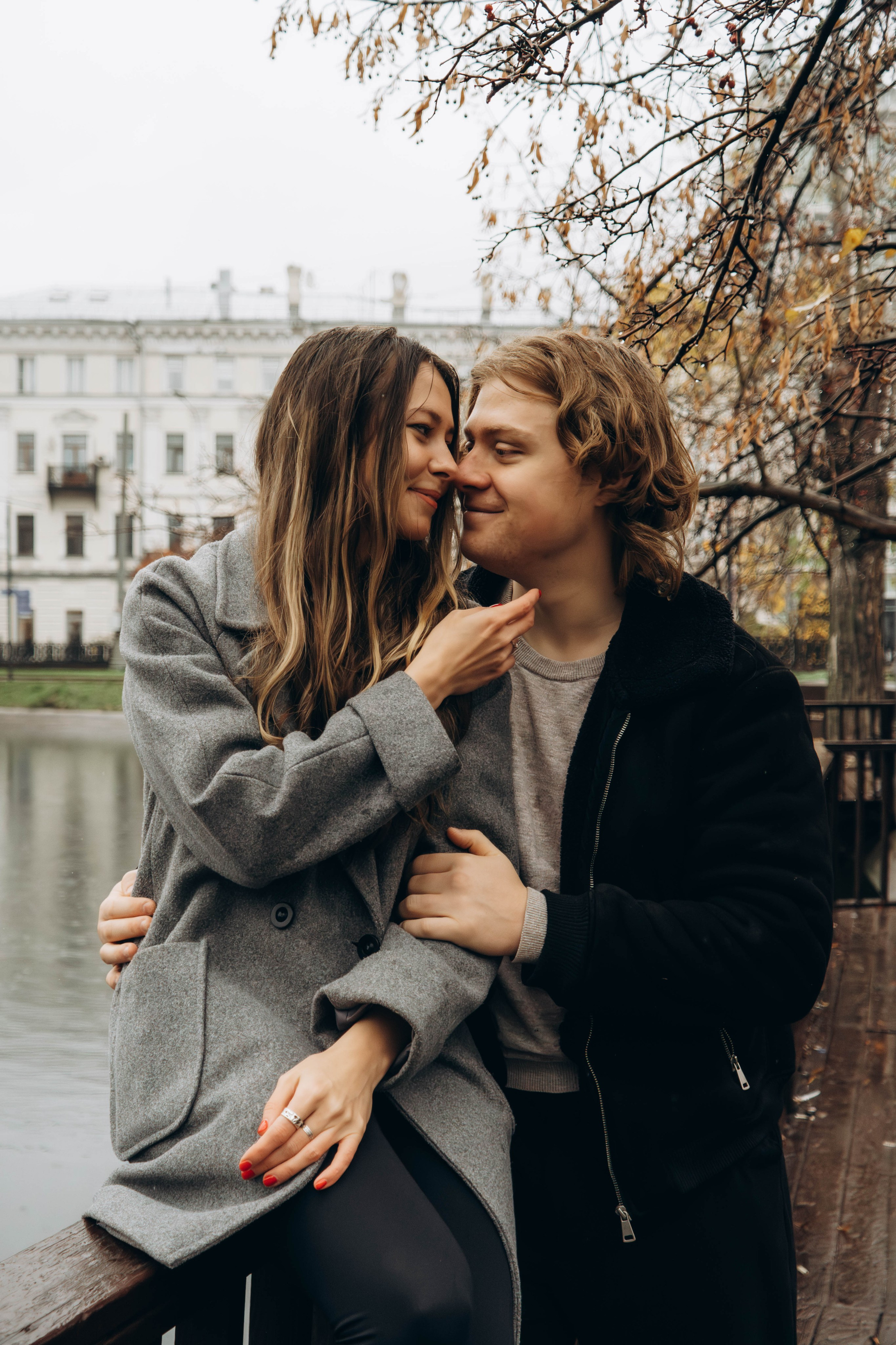 Саша и Максим. Чистые пруды. Фотограф Москва Валерия Веденина