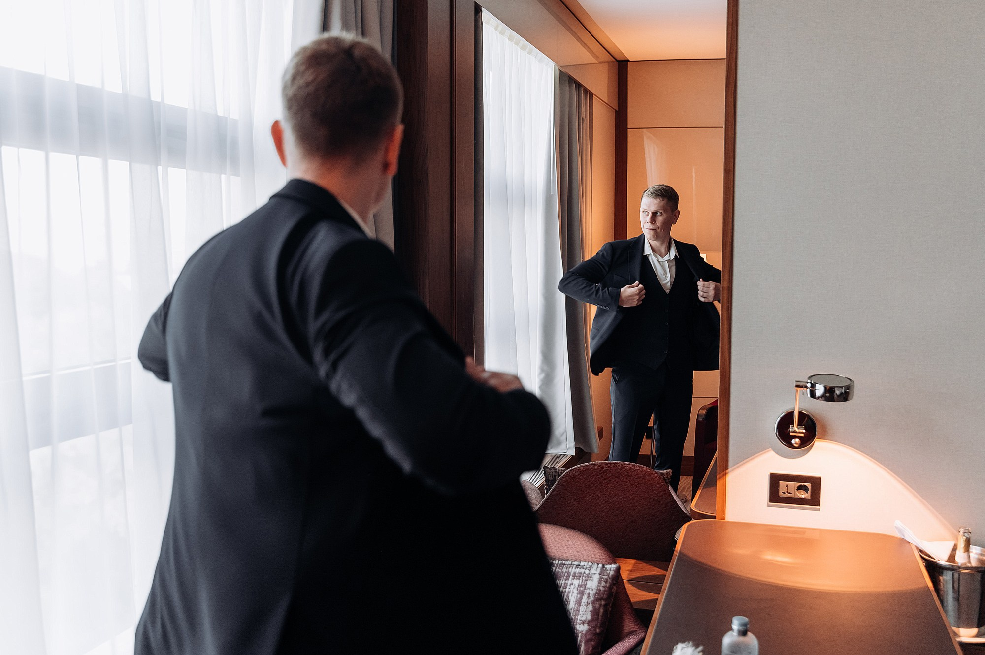 Денис и Екатерина ВДНХ. Свадебный фотограф в Дубне Алексей Фонарёв