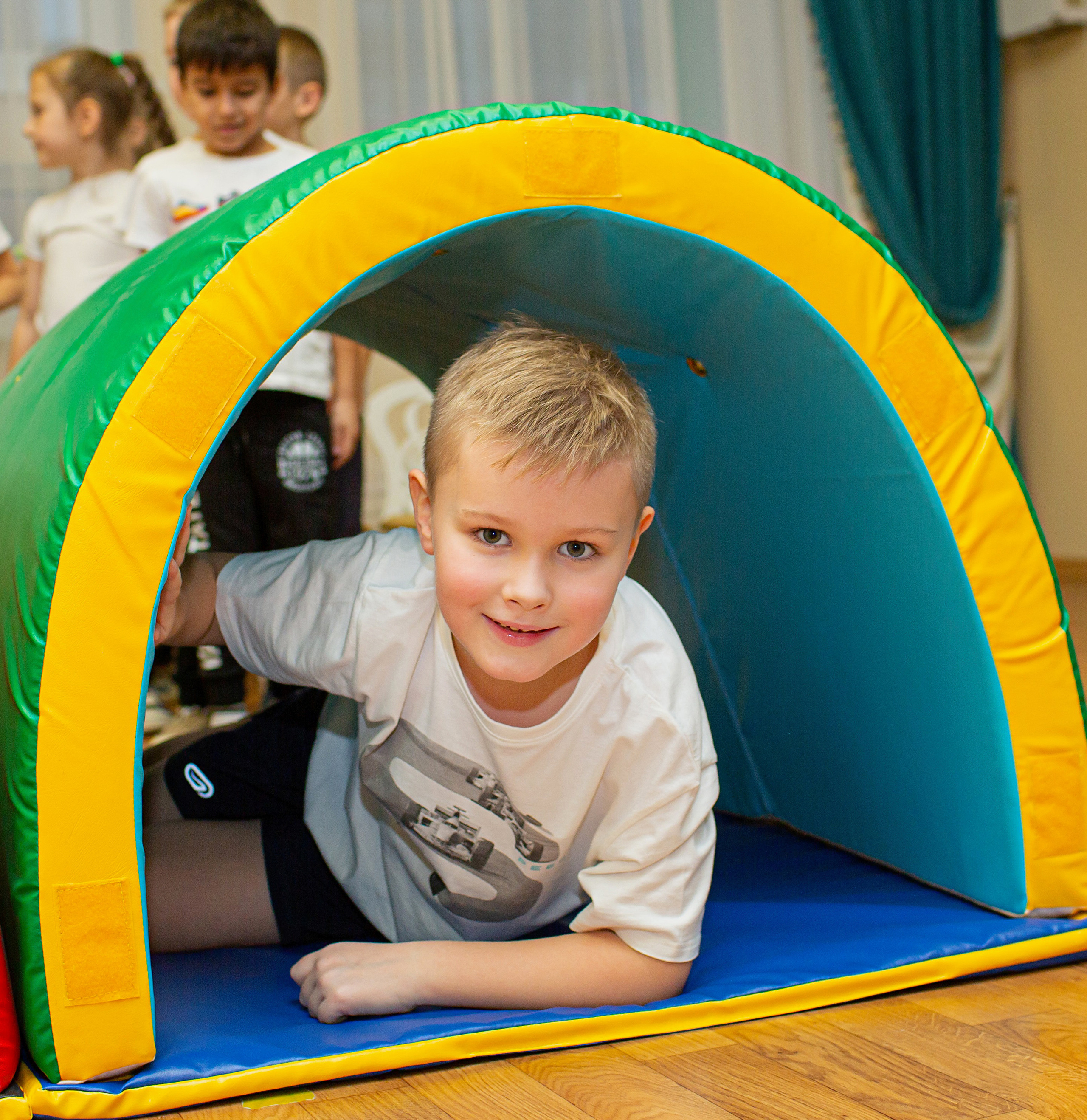 Физкультура в детском саду. Свадебный, семейный, детский фотограф в Санкт-Петербурге