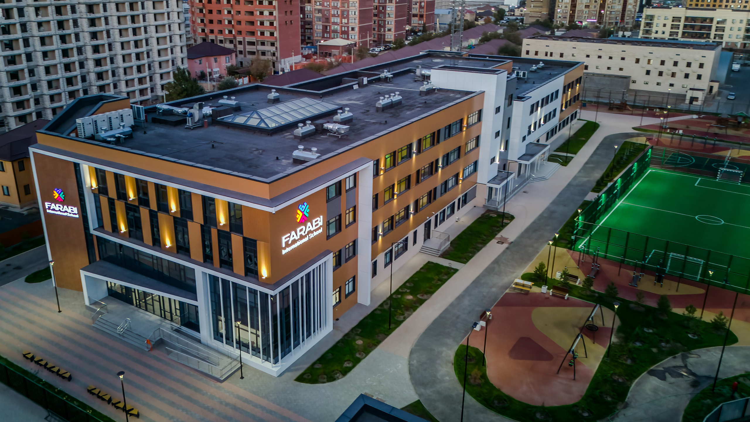 Экстерьерная сьемка. Фотограф в Атырау Максим Стадниченко