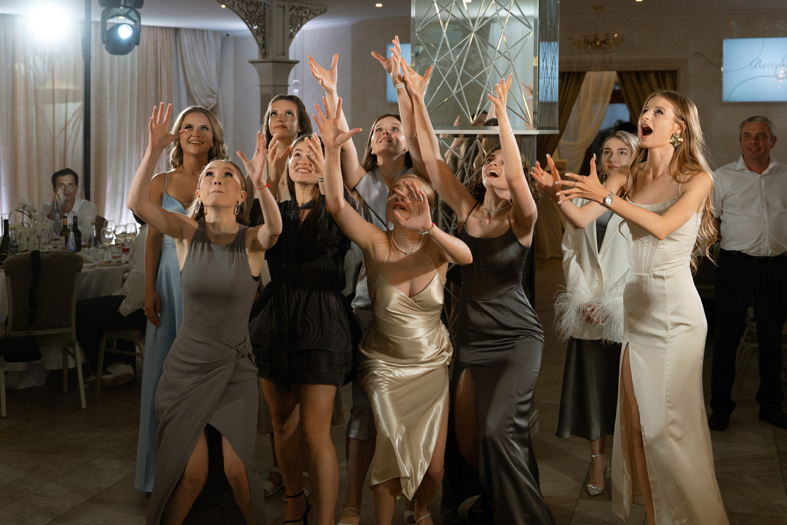 Ближе к Звездам. Анонс. Семейный и портретный фотограф в Саратове Сахарова Маша