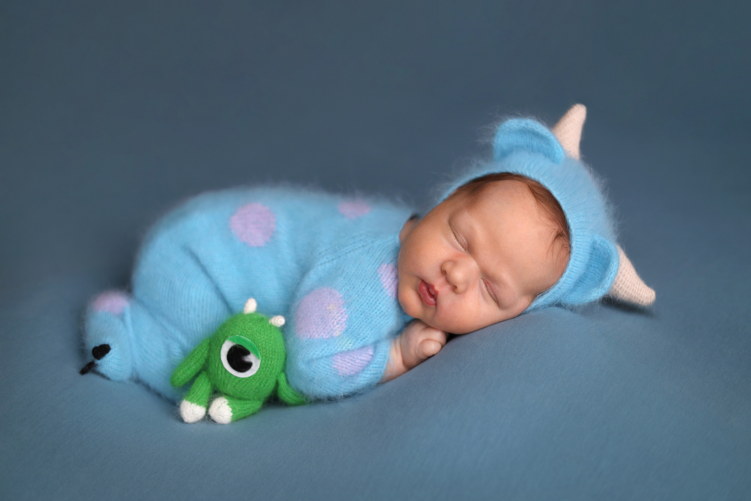 Ньюборн фотосессия максима. Фотограф новорожденных в Москве Столярова Светлана. Фотограф новорожденных Москва. Ньюборн фотограф Москва