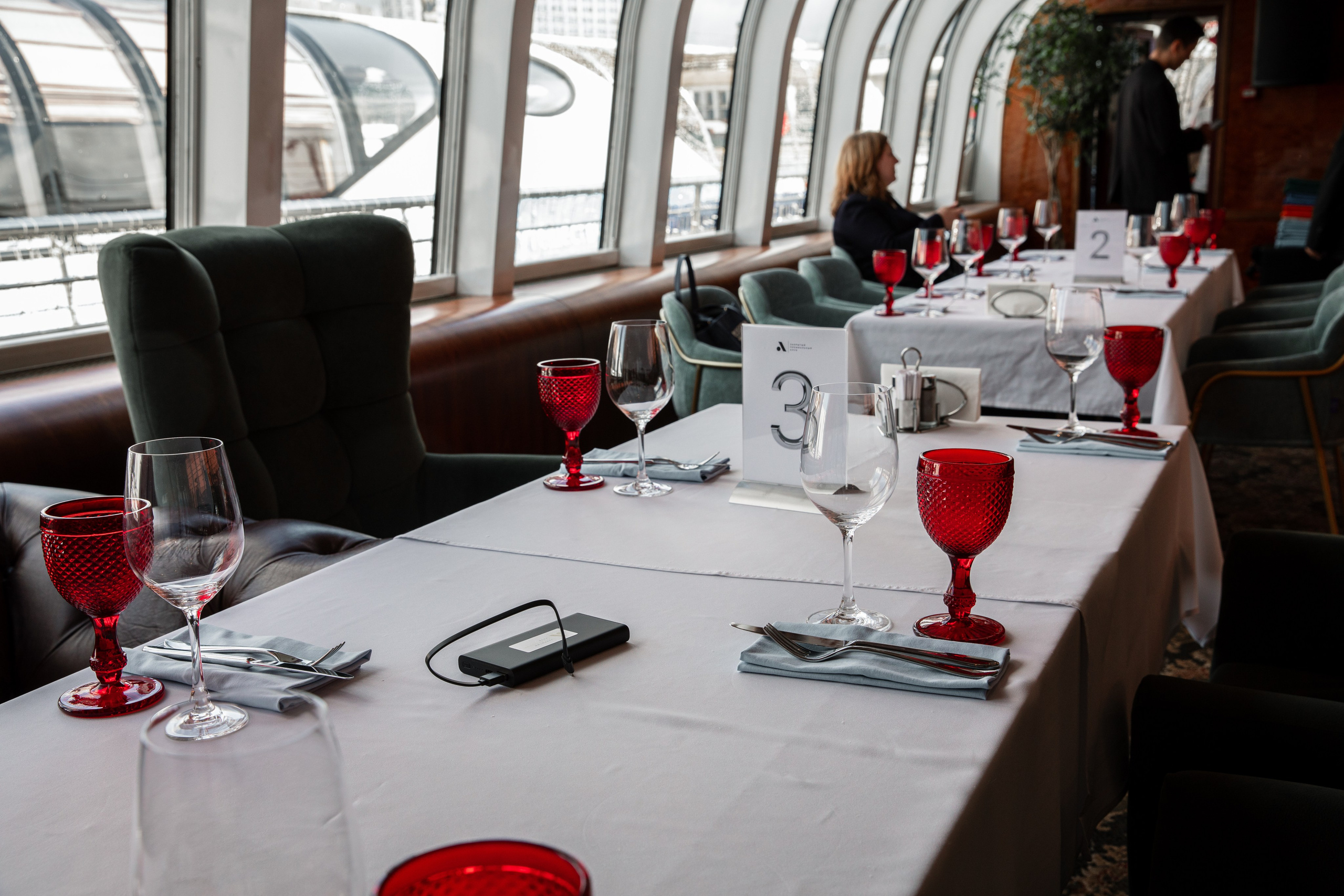 Премиальный клуб ABOSS | Мастер-класс на яхте. Alexey Sentyurin, brands and business photographer in Moscow