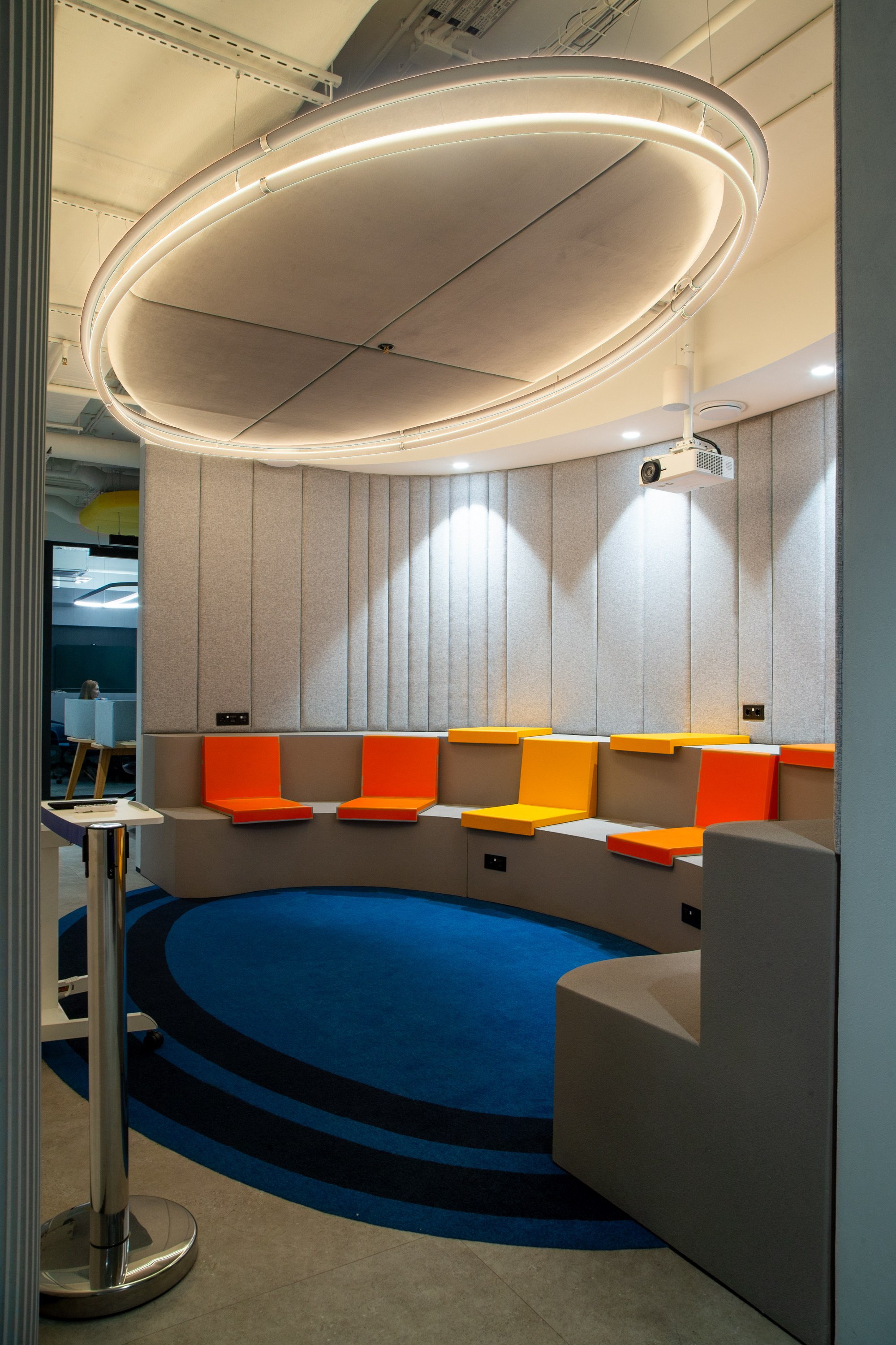 IBS. Фотограф Оля Батист