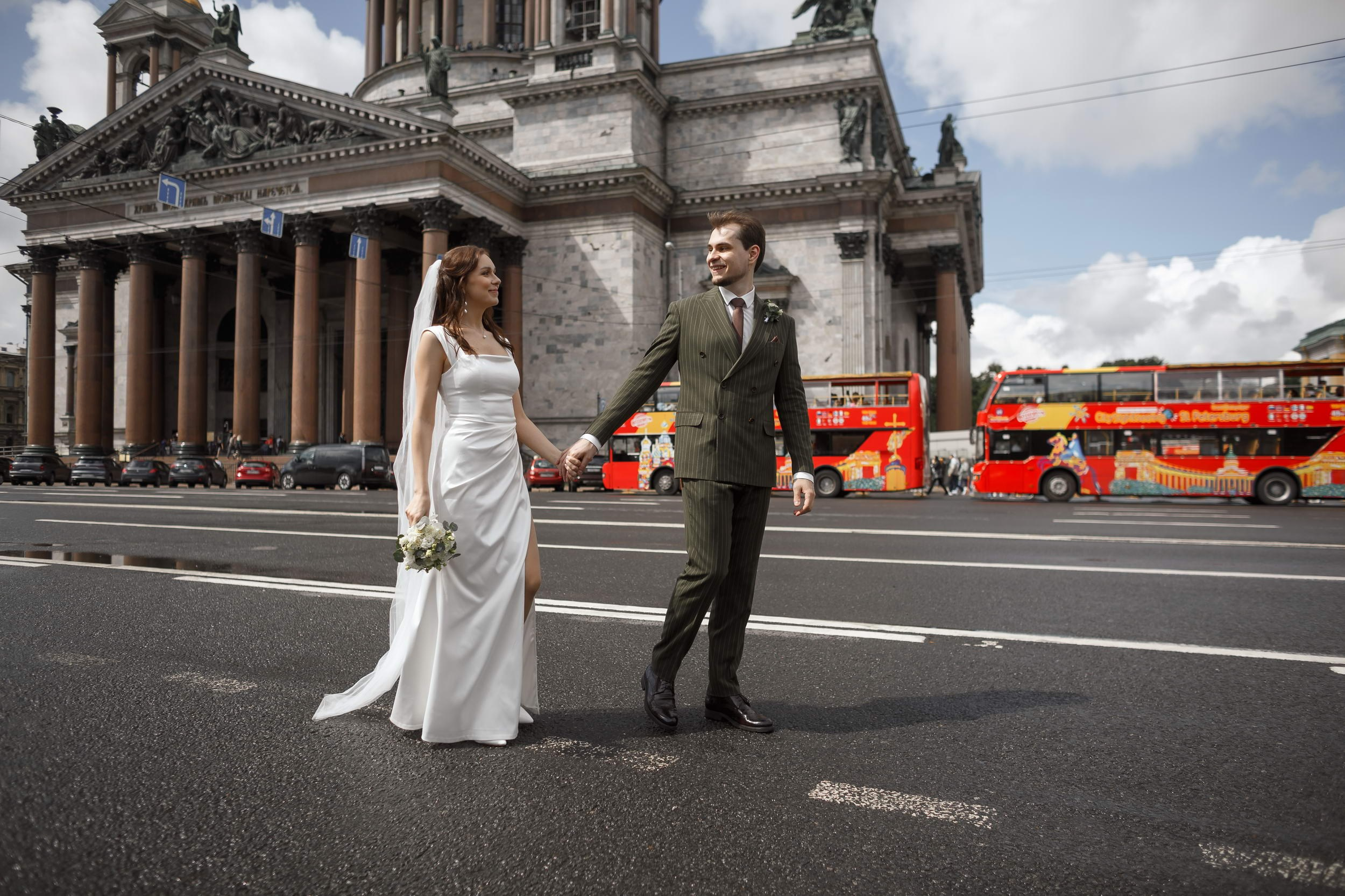 Свадебная фотосессия в Санкт-Петербурге. Свадебный фотограф Игорь Брундасов 8PHOTO на свадьбу венчание загс СПб