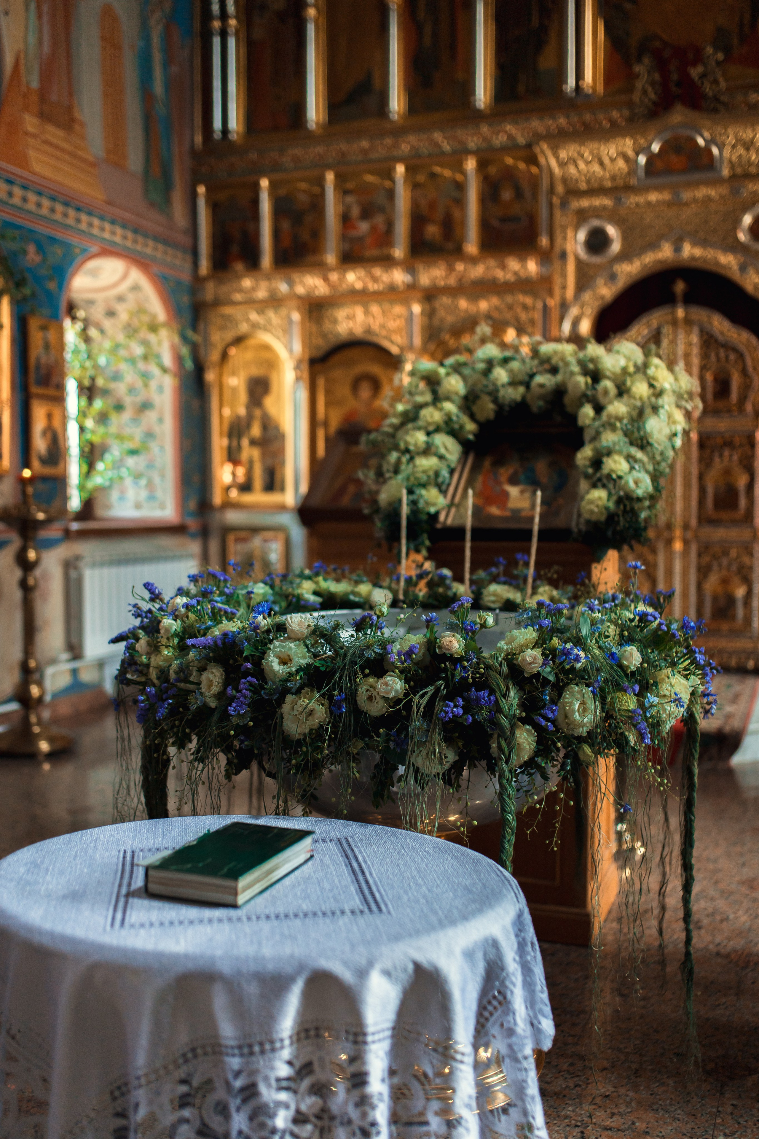 Крещение в Знаменской Церкви г. Переславль Залесский. Профессиональный фотограф в Москве и Мо Мария Шантарёва