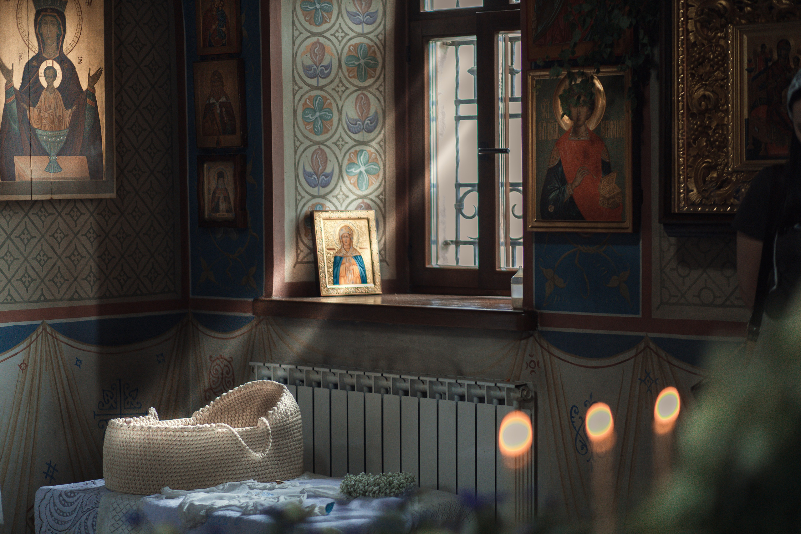 Крещение в Знаменской Церкви г. Переславль Залесский. Профессиональный фотограф в Москве и Мо Мария Шантарёва