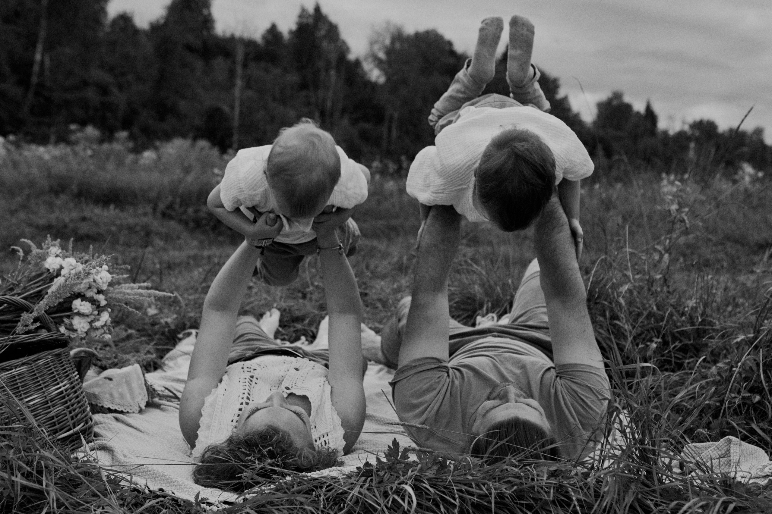 Dasha and the boys. Portrait, family and pet photographer in Cyprus, Ksenia Bourdelle