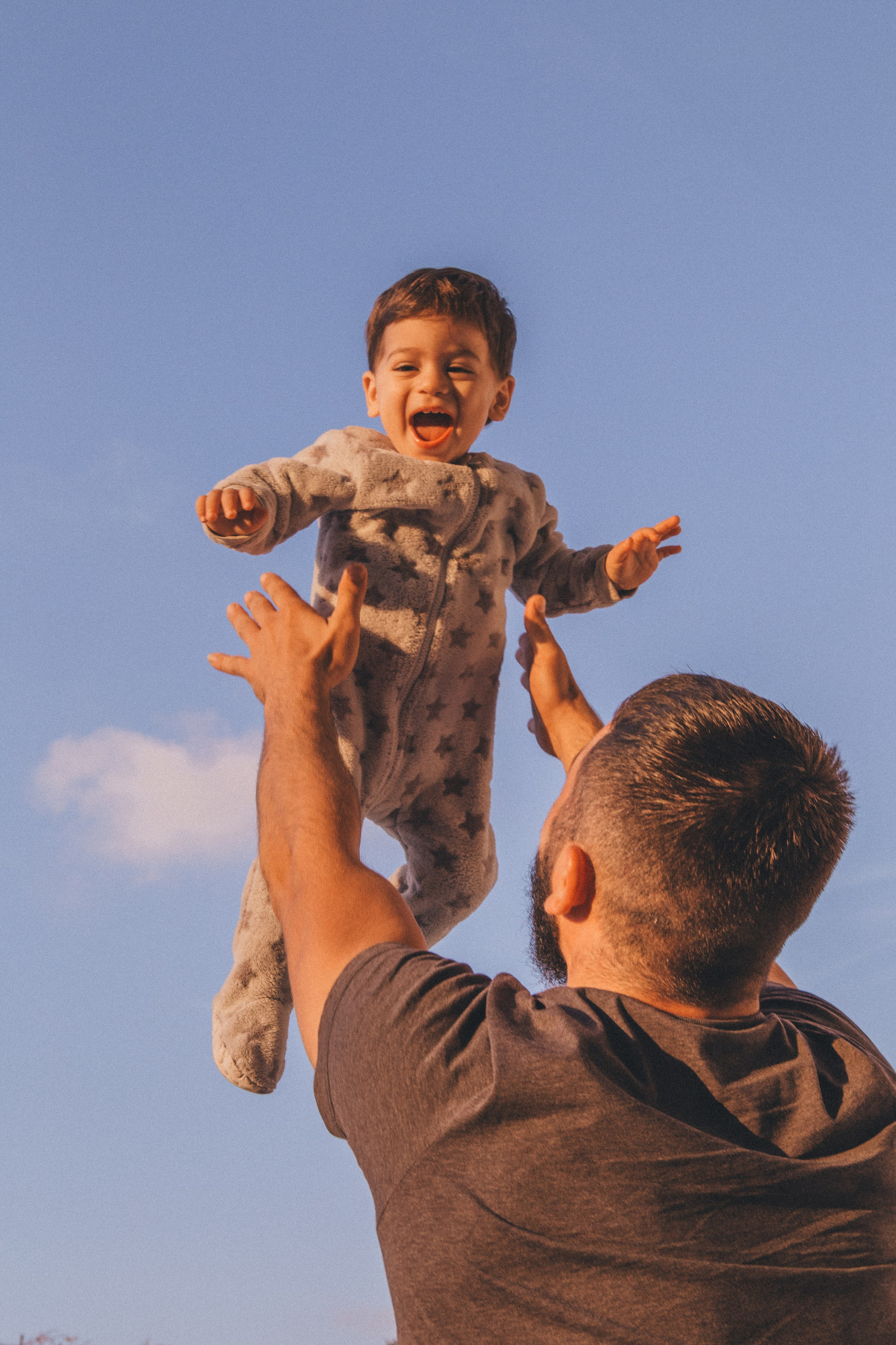 Afina and family. Portrait, family and pet photographer in Cyprus, Ksenia Bourdelle
