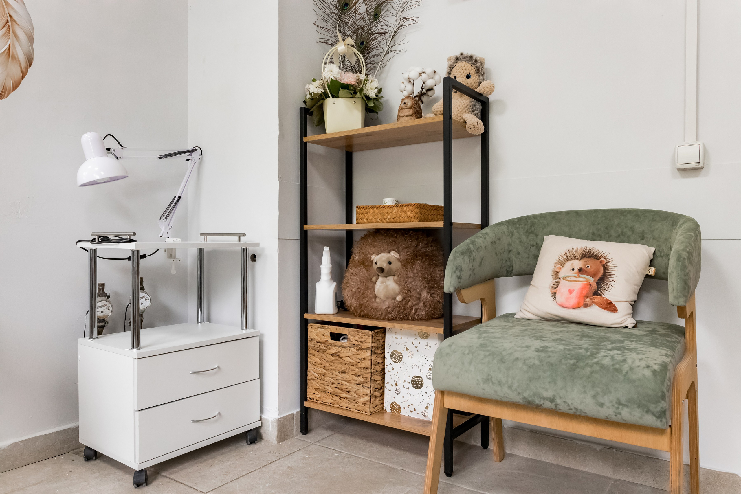 Студия маникюра Ezik Nails. Интерьеры, Контент, Портреты | Фотограф в Москве Дани Терно