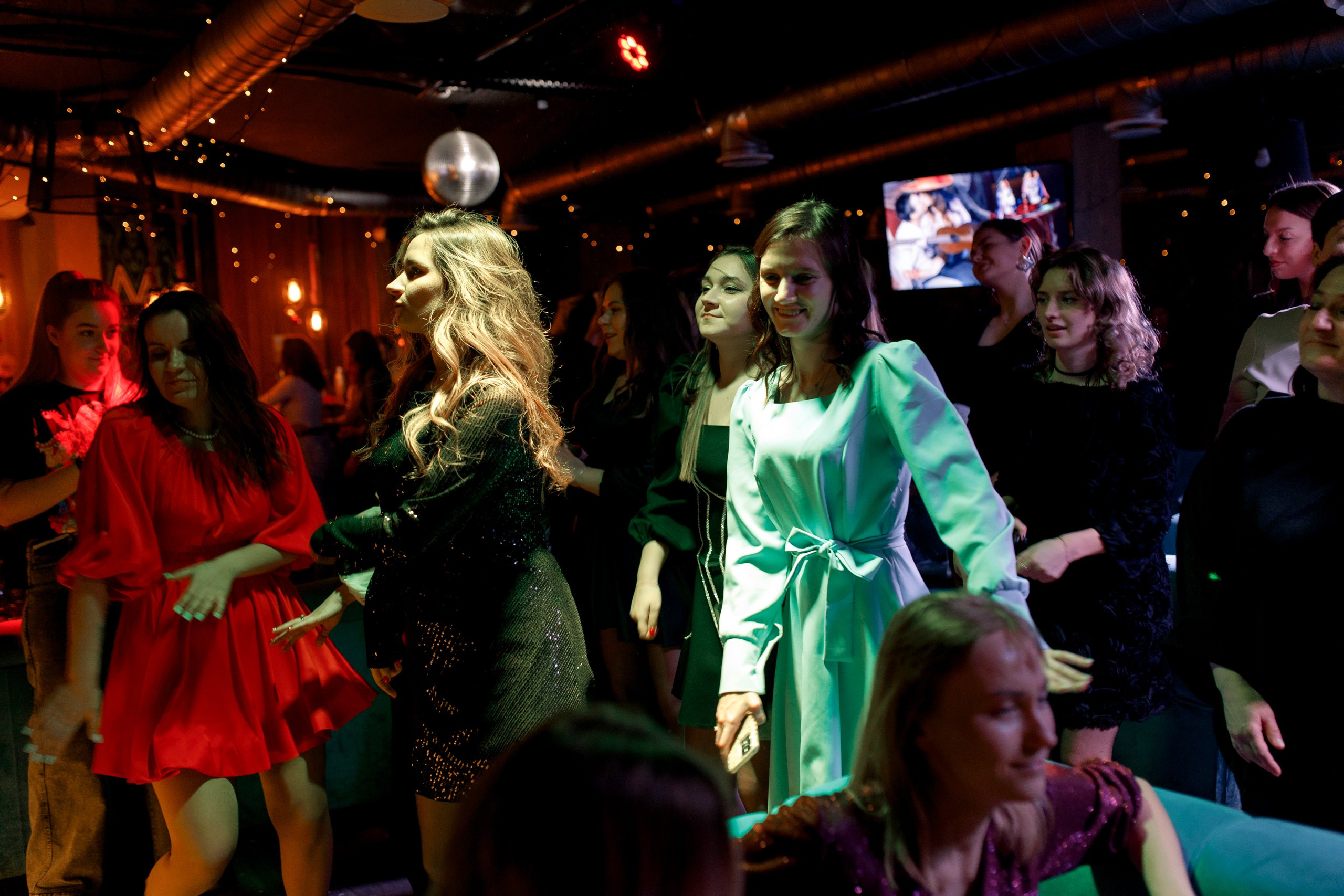 23/12/23 Новогоднее караоке в Мята Спортивная Действия. Мята Спортивная — Кальянная, караоке, бар в Минске