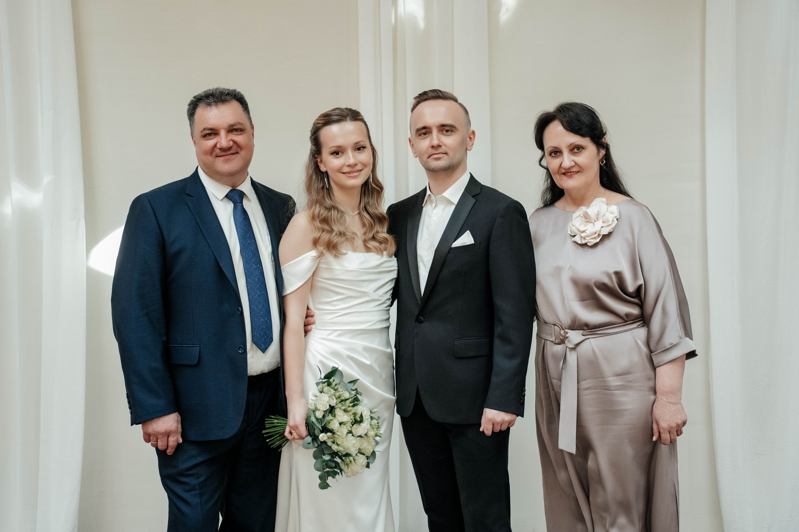 Регистрация ЯУЗА. Свадебный фотограф Москва Александра Аверкова