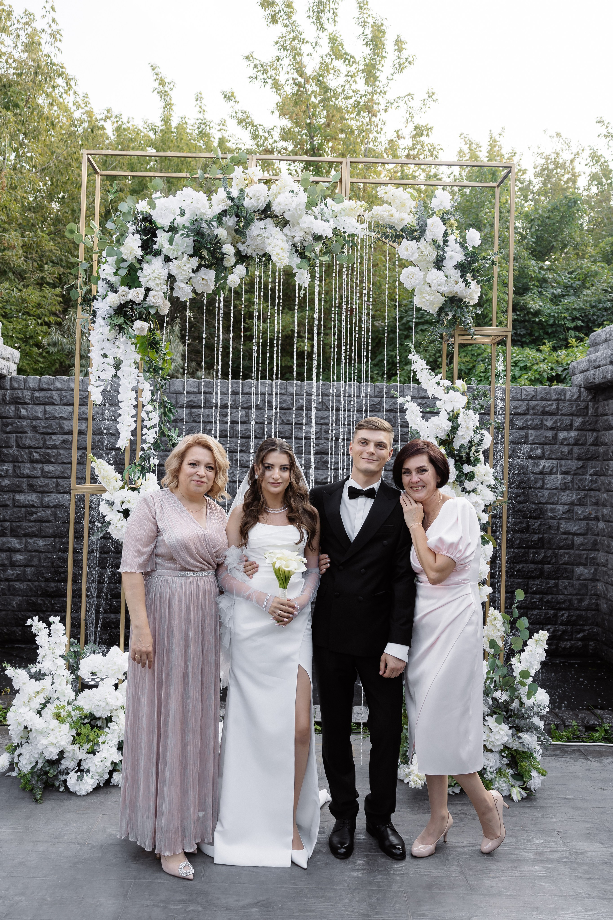 15.08.2024. RETOUCH-HOUSE