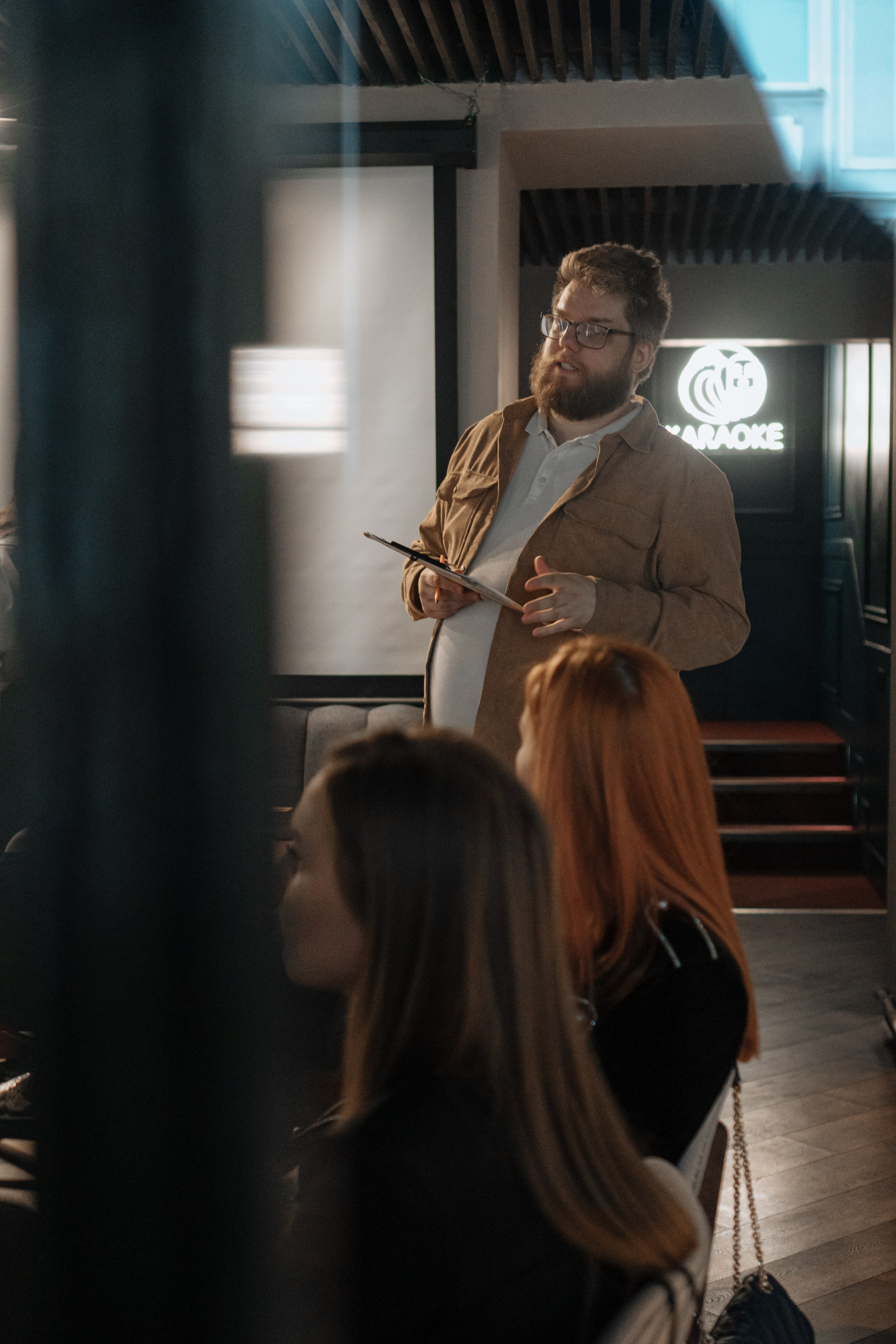 Мафия. Бар FINCH. ЖЕНСКИЙ КЛУБ LAXMI. Портретный фотограф в Санкт-Петербурге Дмитриева Наталия