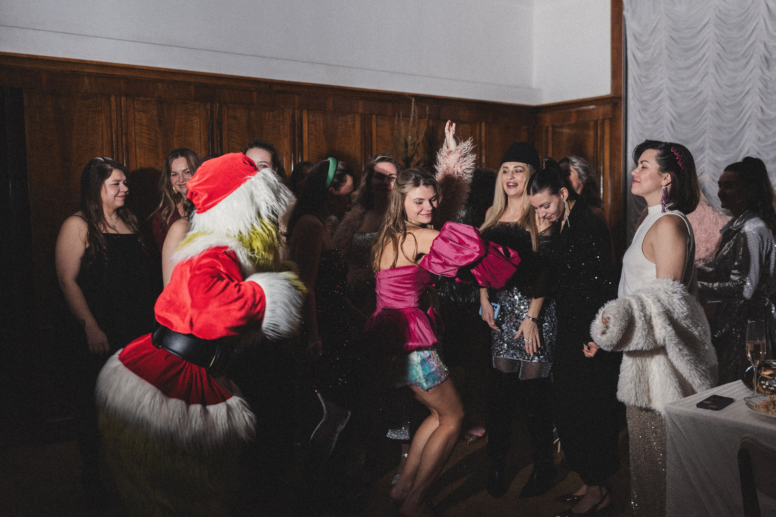 Новый год в женском клубе