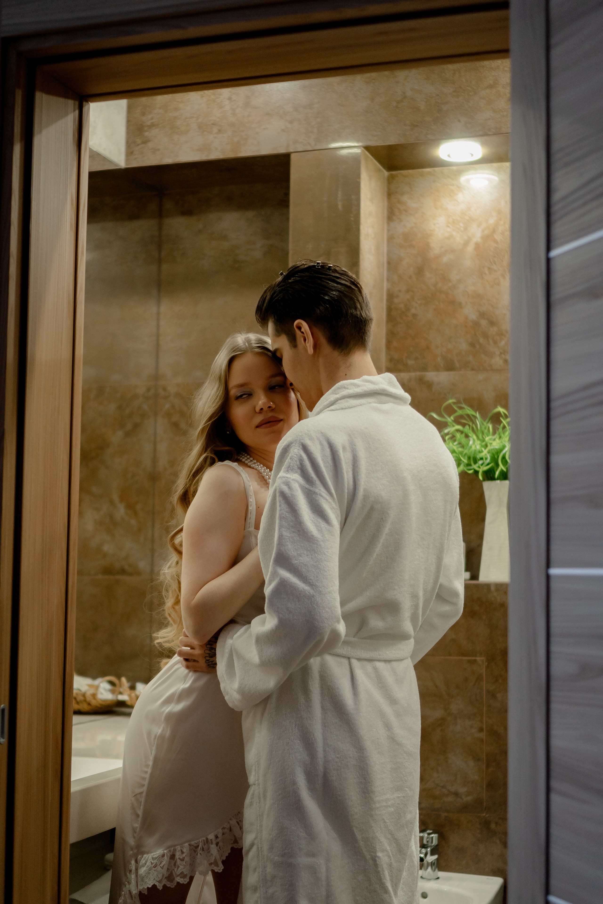 УТРО ЖЕНИХА И НЕВЕСТЫ (СНЯТО В СИБИРЕ В НИЖНЕВАРТОВСКЕ). Профессиональный фотограф, Санкт-Петербург — Виктория Богомолова