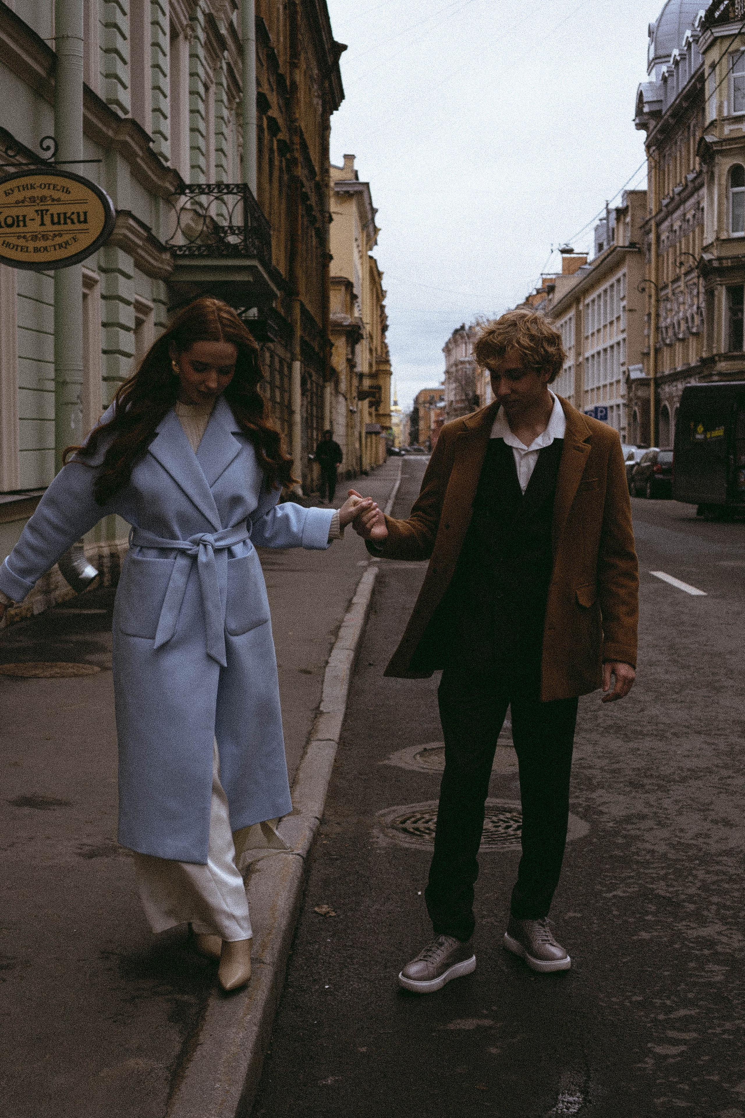 СВАДЕБНАЯ ПРОГУЛКА ПО ПЕТРОГРАДКЕ ВЕСНОЙ (ФОТОСЕССИИЯ ПАРЫ СВАДЕБНАЯ). Профессиональный фотограф, Санкт-Петербург — Виктория Богомолова