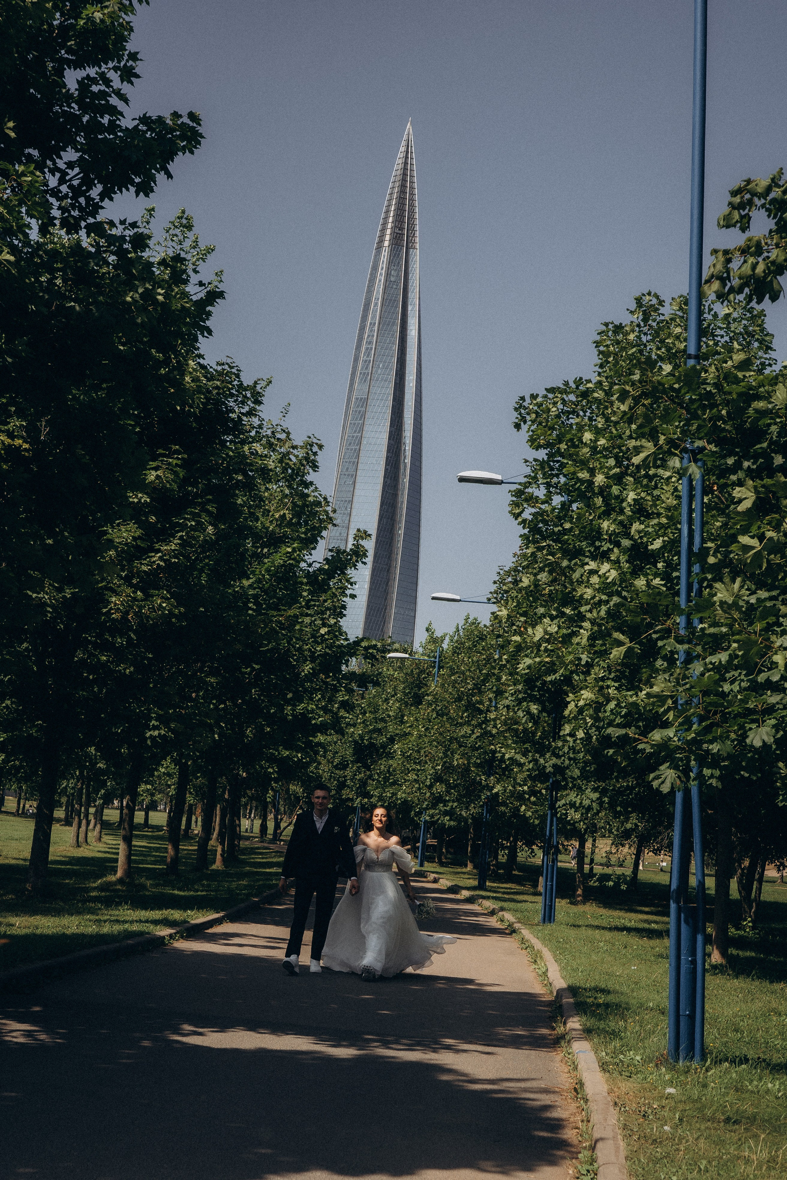 СВАДЕБНАЯ СЬЕМК В ПАРКЕ 300-ЛЕТИЯ. Профессиональный фотограф, Санкт-Петербург — Виктория Богомолова
