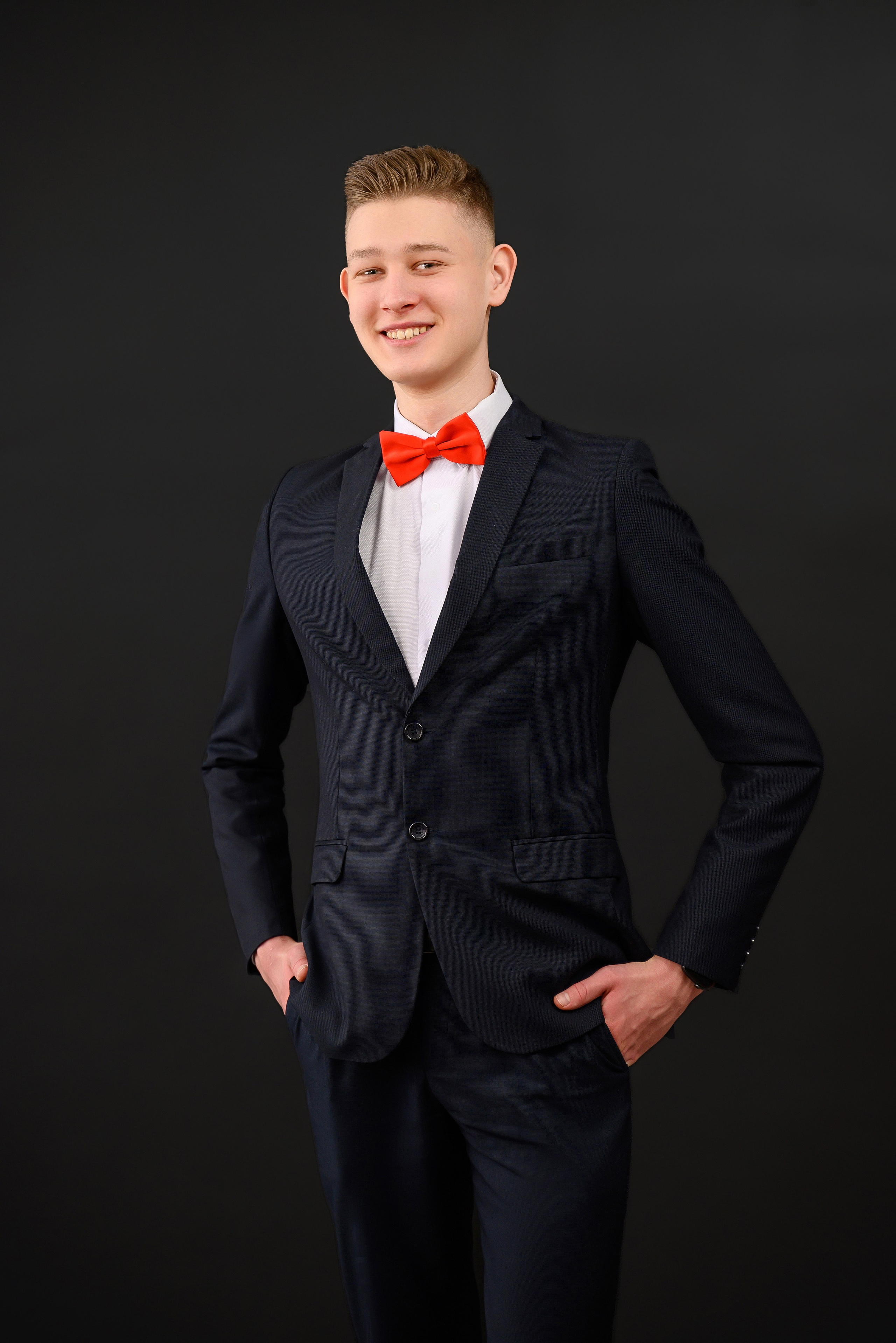 Альбомы для выпускников 9 11 классов. Выпускные альбомы в Туле и Тульской области для школ и детских садов