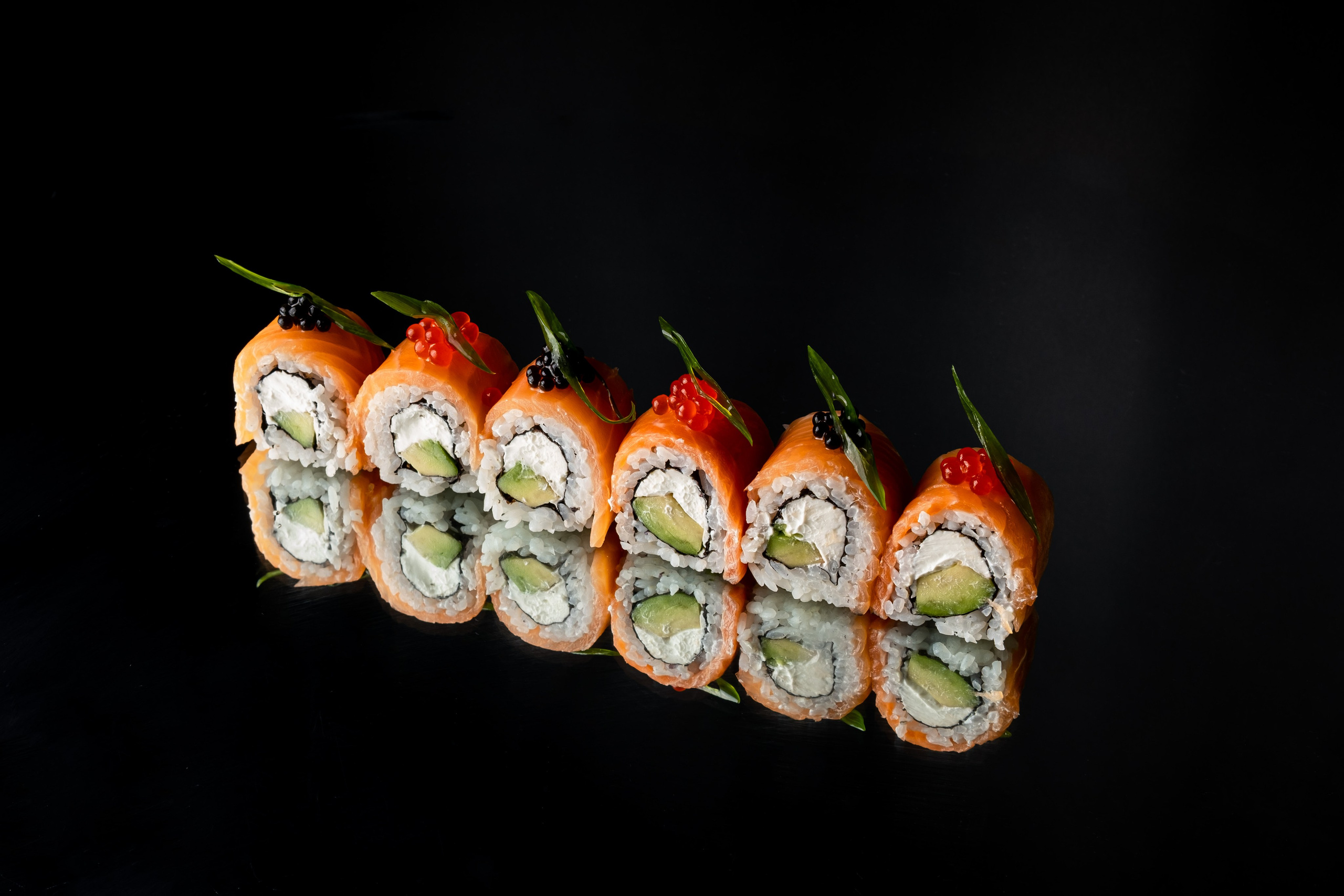 Ocean blue sushi. Предметный и фуд фотограф в Саратове Алина Кравец