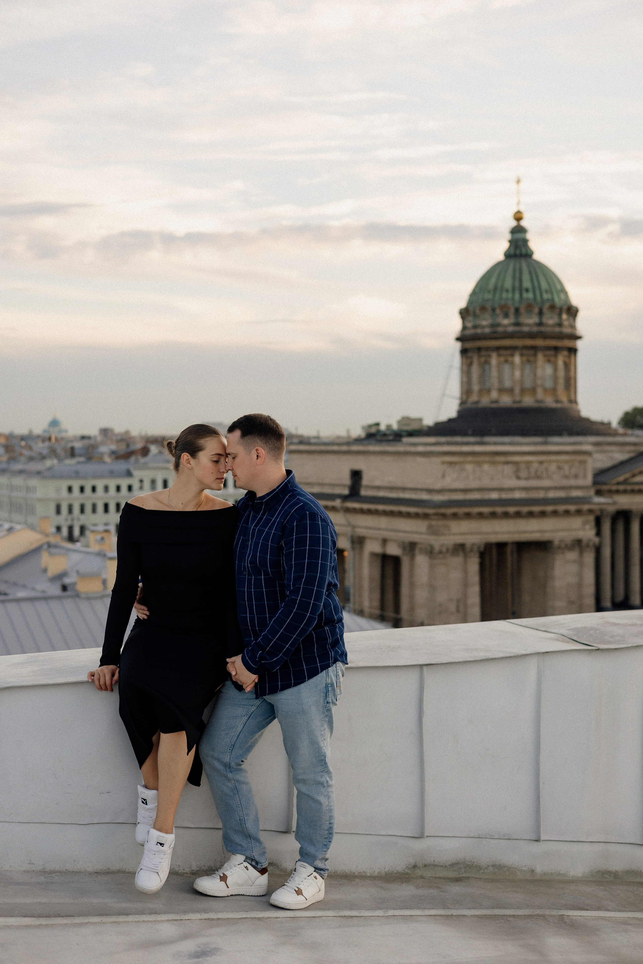 Романтика питерских крыш. Свадебный фотограф в Санкт-Петербурге Ксения Кобышева