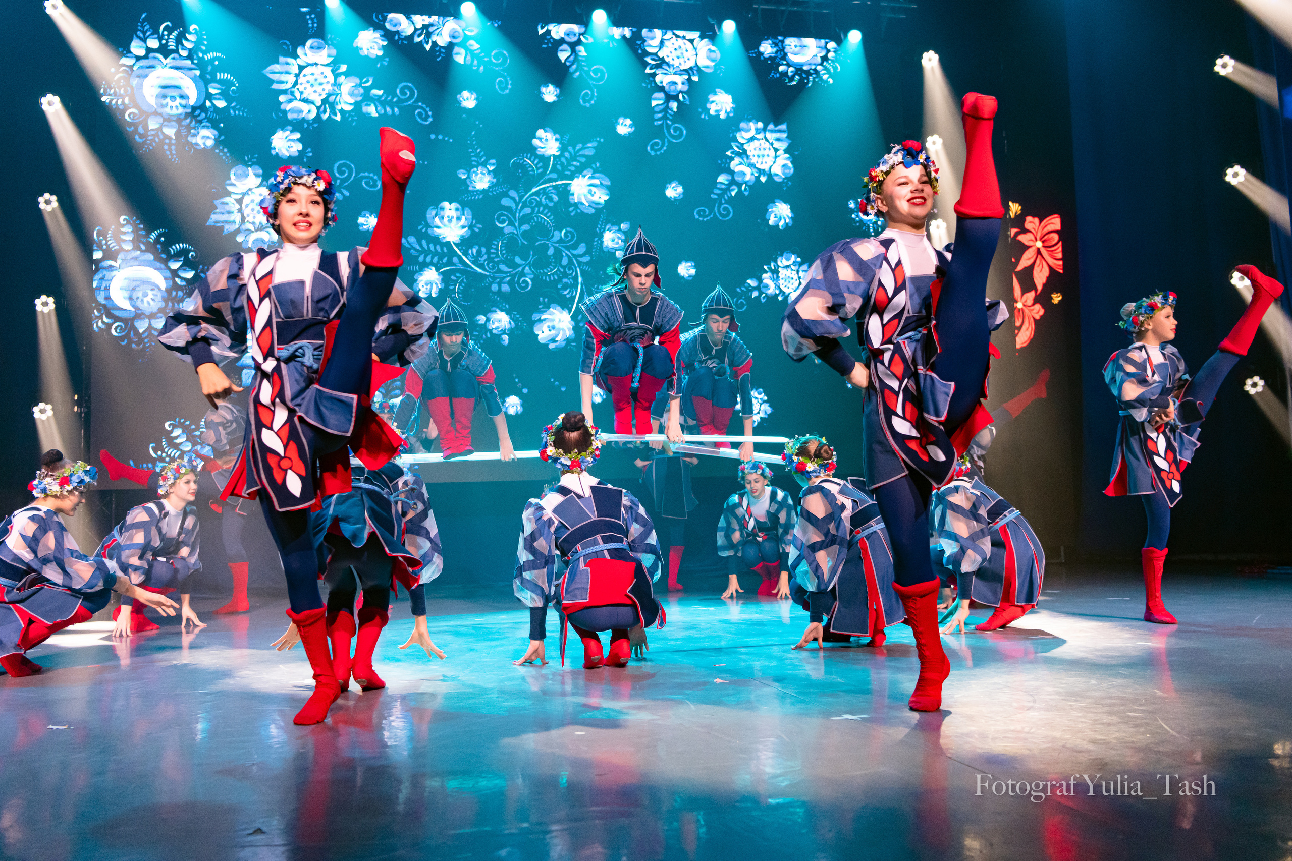 КОНФЕТТИ декабрь 2022. Любимый фотограф