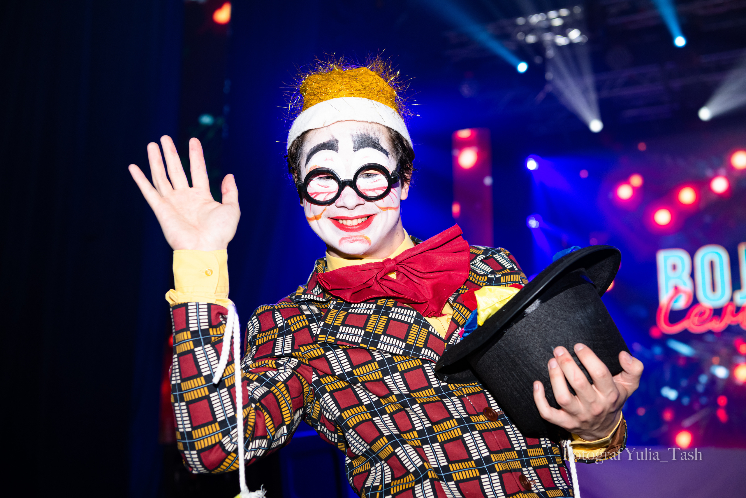 КОНФЕТТИ декабрь 2022. Любимый фотограф