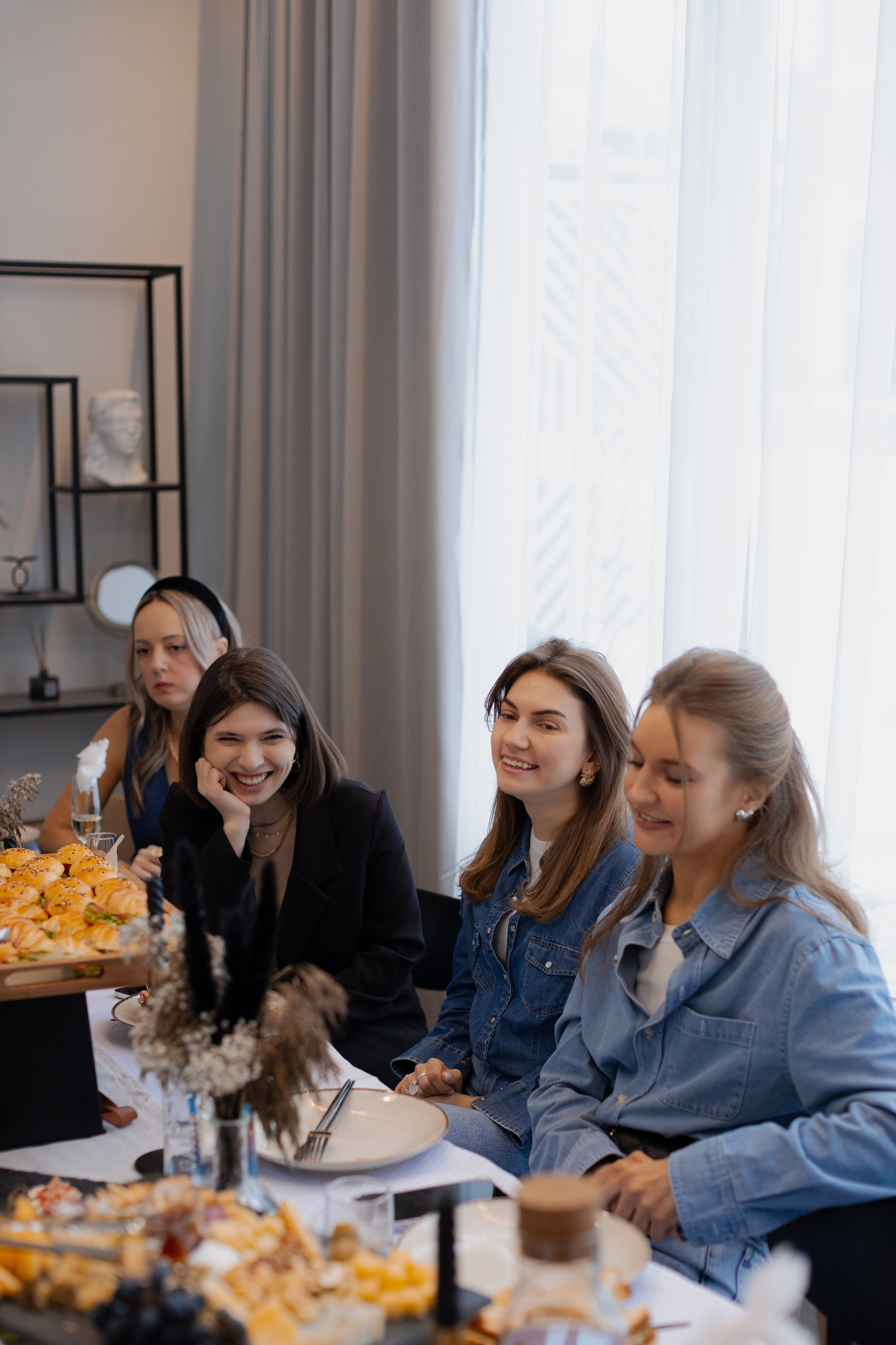 Встреча женского клуба. Фотограф Анастасия Пинчук