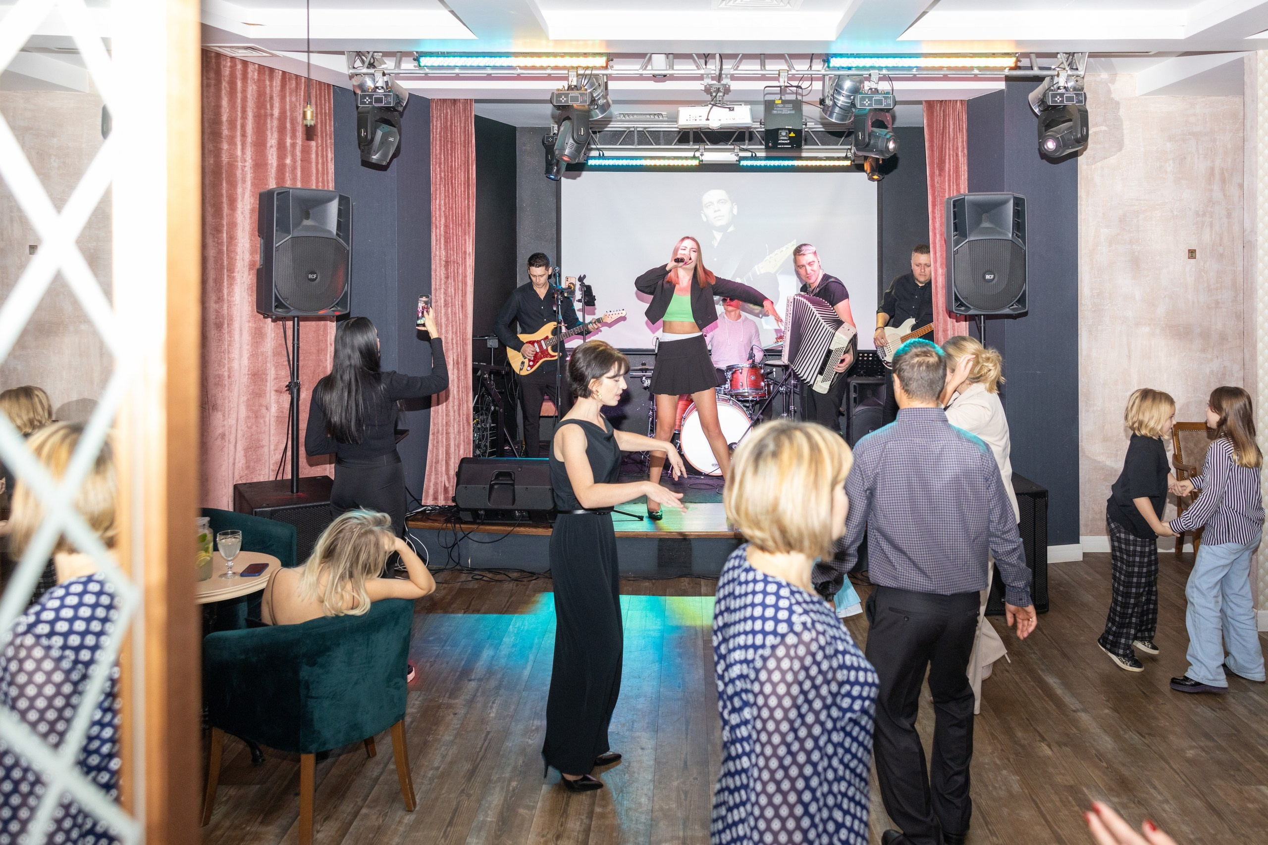 Юбилей в ресторане Тбилиси. Фотограф в Туле Крупский АнДРей. Фотостудия «КАДР71» в Туле