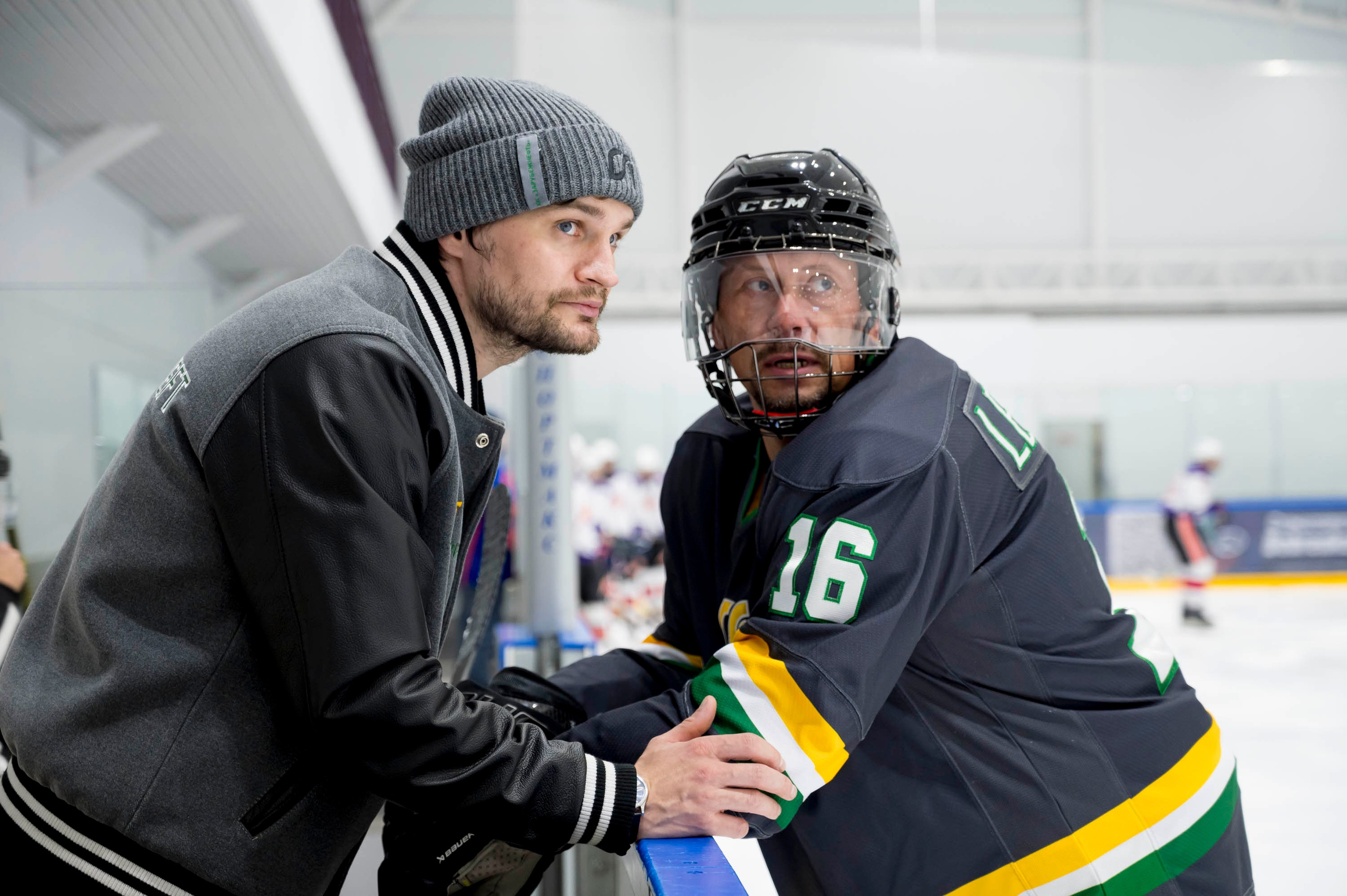 Хоккейный матч корпоративной команды Зарубежнефть. Репортажный фотограф и видеограф Слава Думчев. Тимбилдинги, отчетники, корпоративы