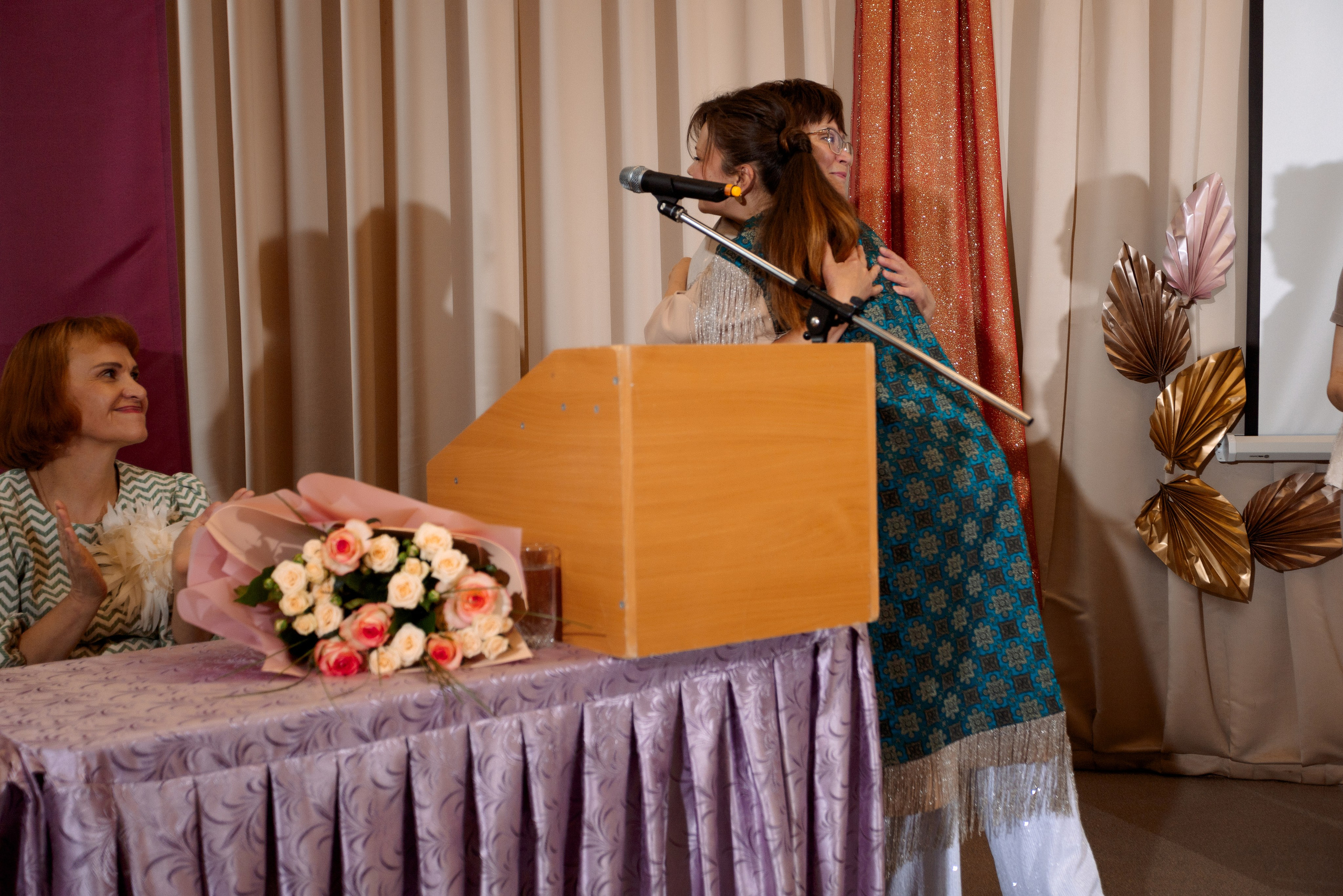 ВРУЧЕНИЕ АТТЕСТАТОВ: Пример. Все фото. Профессиональный фотограф в Ижевске Леша Петров