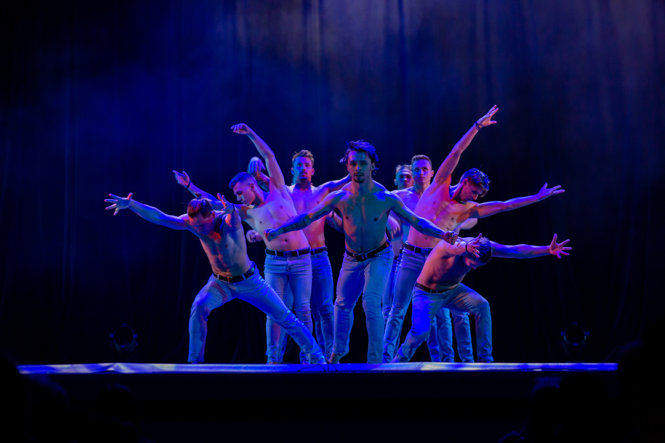 Танцы под дождем «Только для женщин». Фотограф Сонкина Татьяна