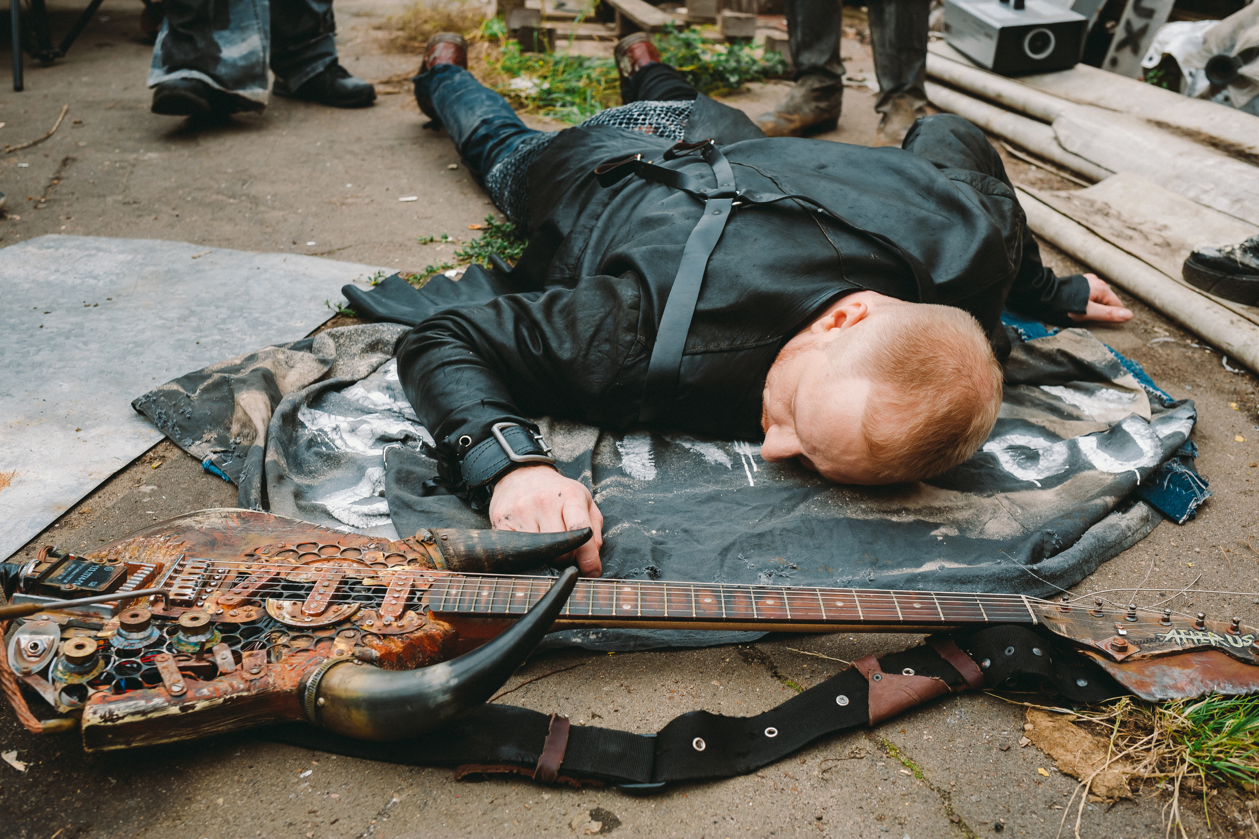 Бэкстейдж со съемок клипа «Братья Грим». Фотограф Сонкина Татьяна