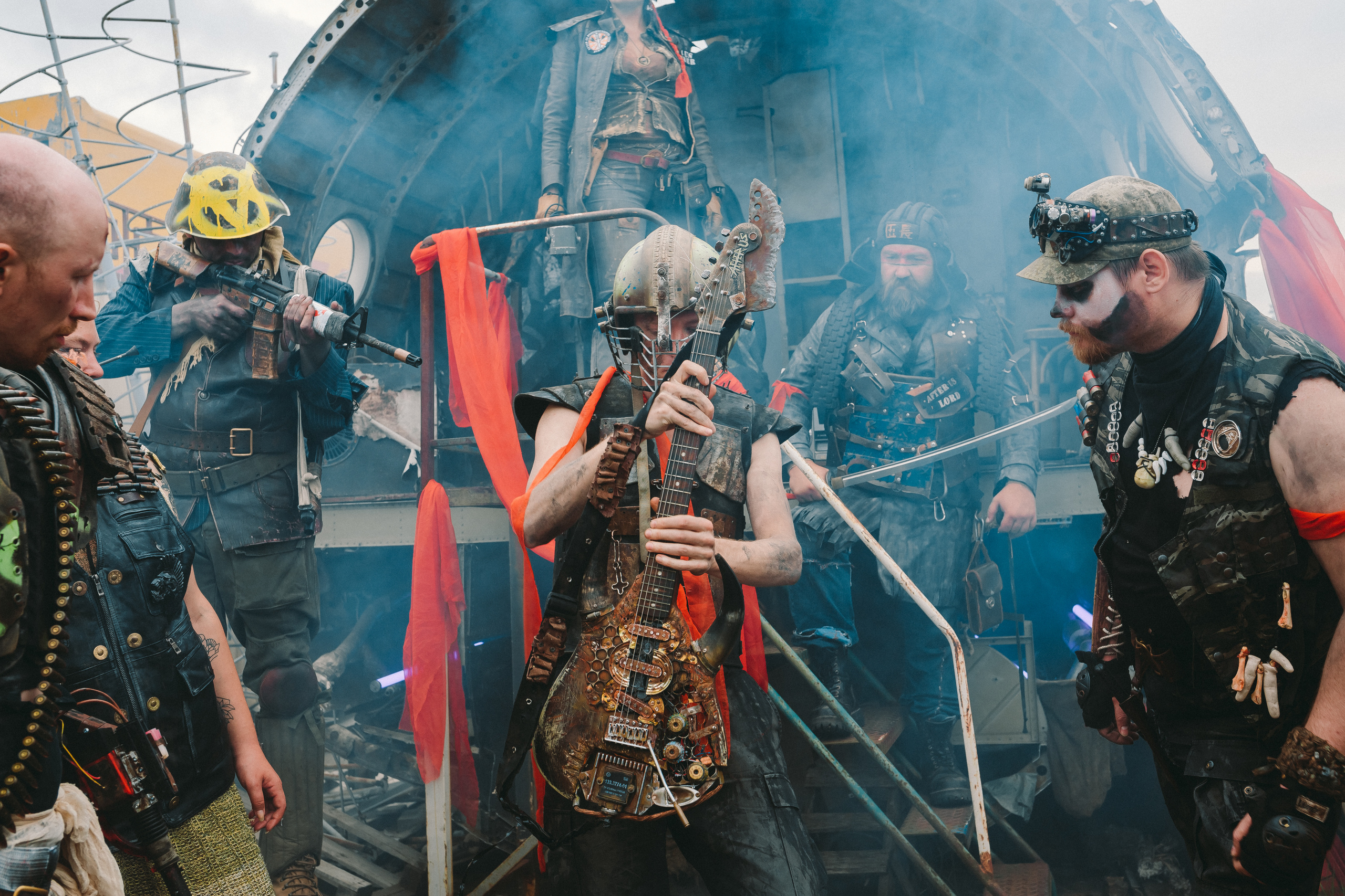 Бэкстейдж со съемок клипа «Братья Грим». Фотограф Сонкина Татьяна