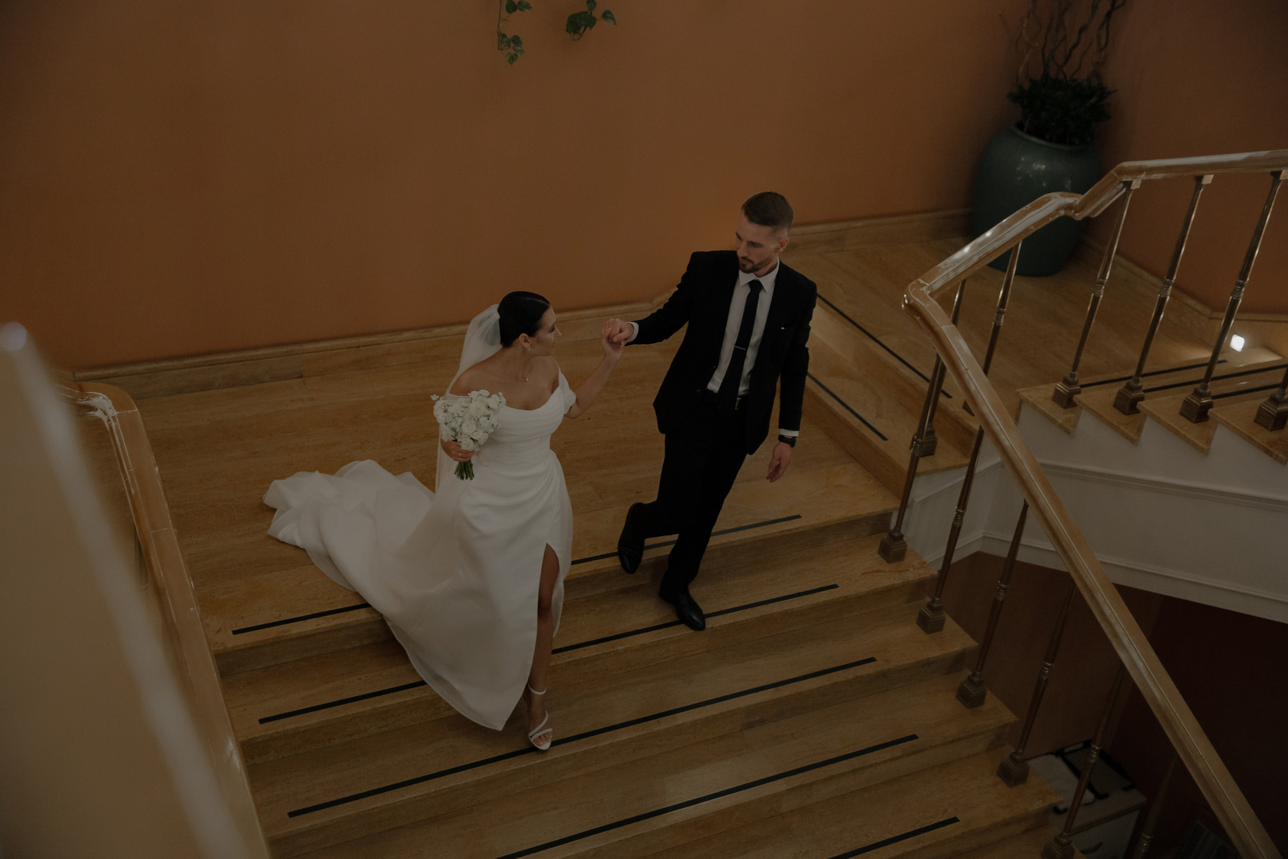 31.08.2024. RETOUCH-HOUSE