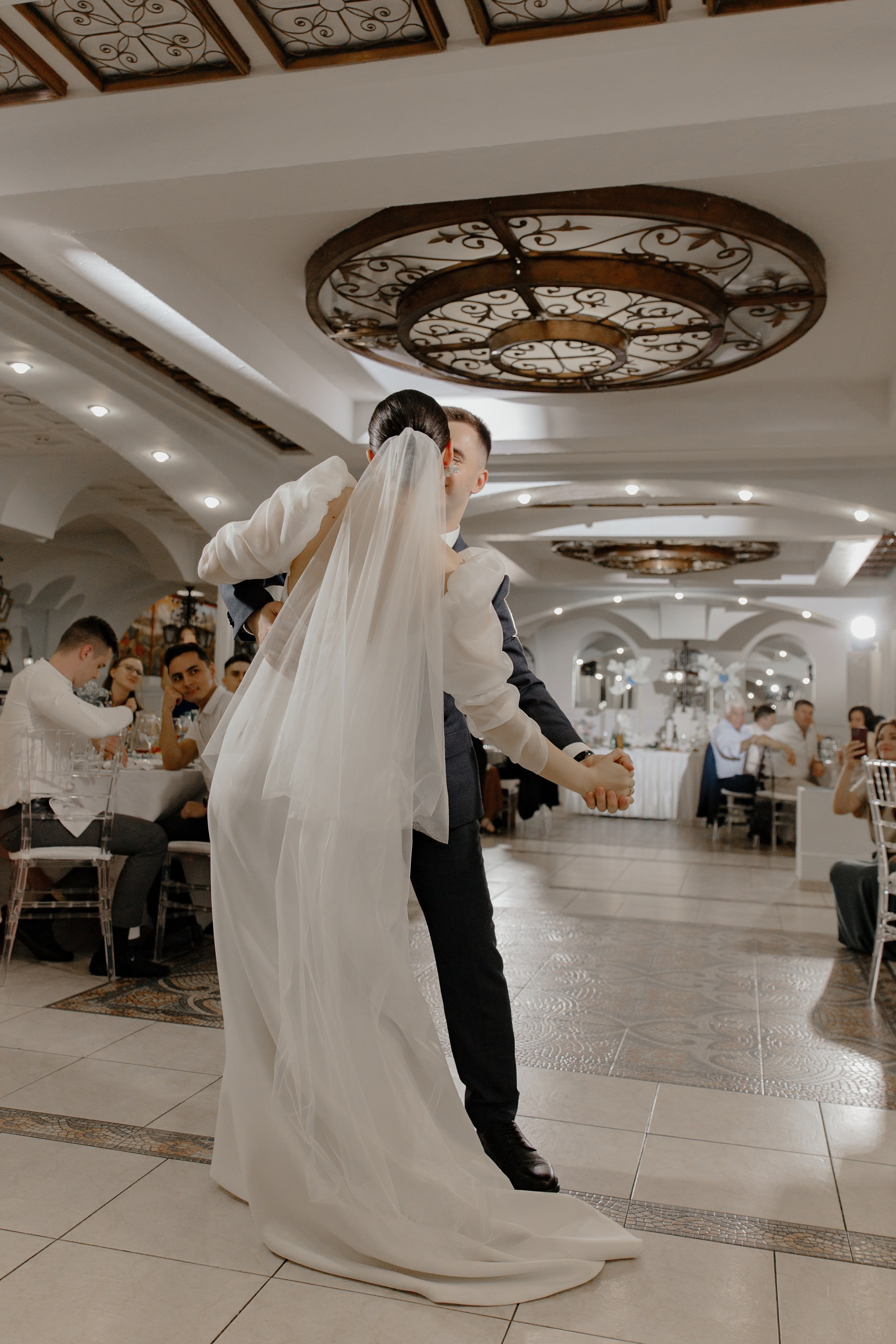 29.07.2024. RETOUCH-HOUSE