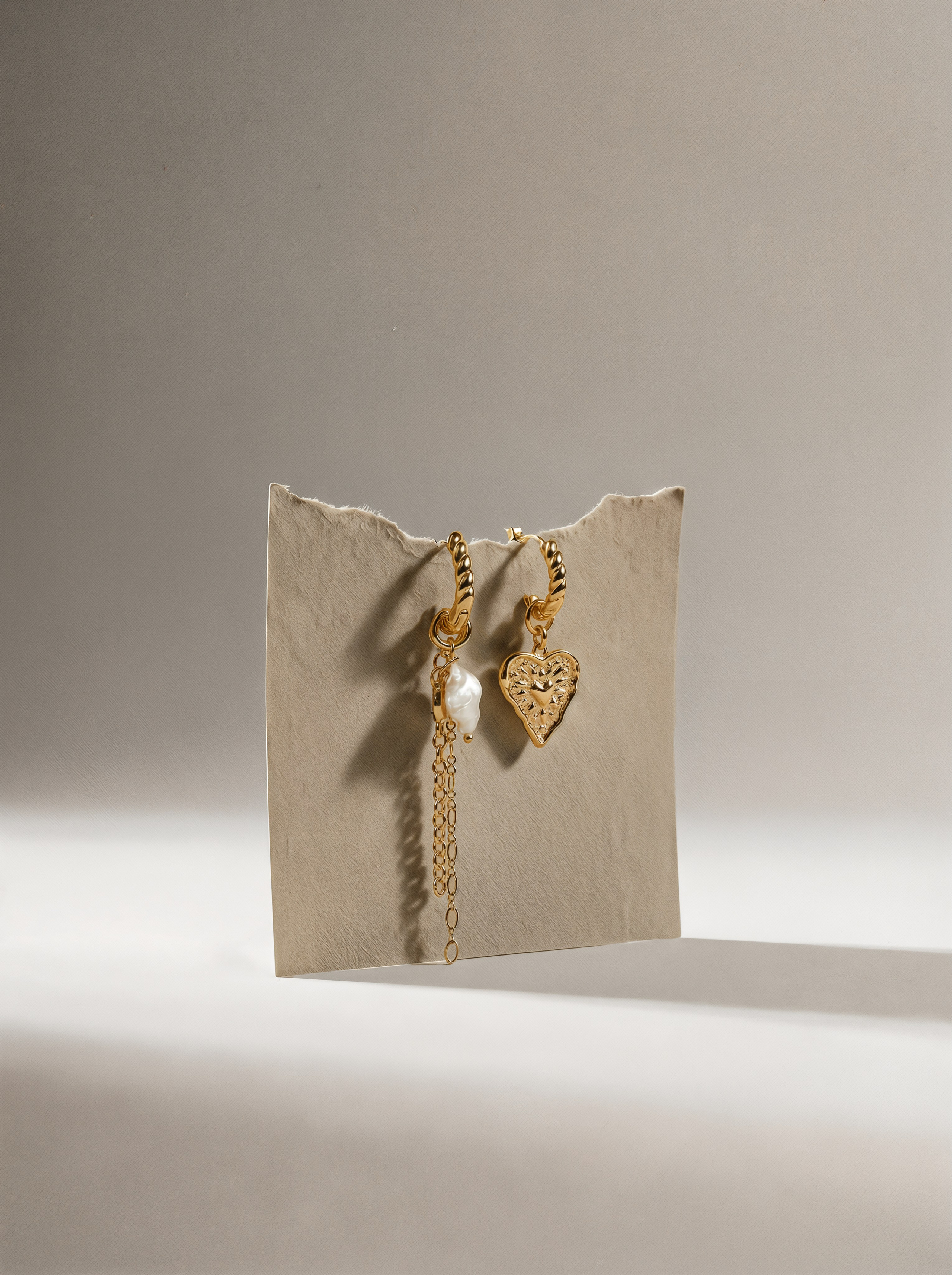 Предметный фотограф в Москве Мария Игнатенко. Нейрофото, ретушь, сет-дизайн