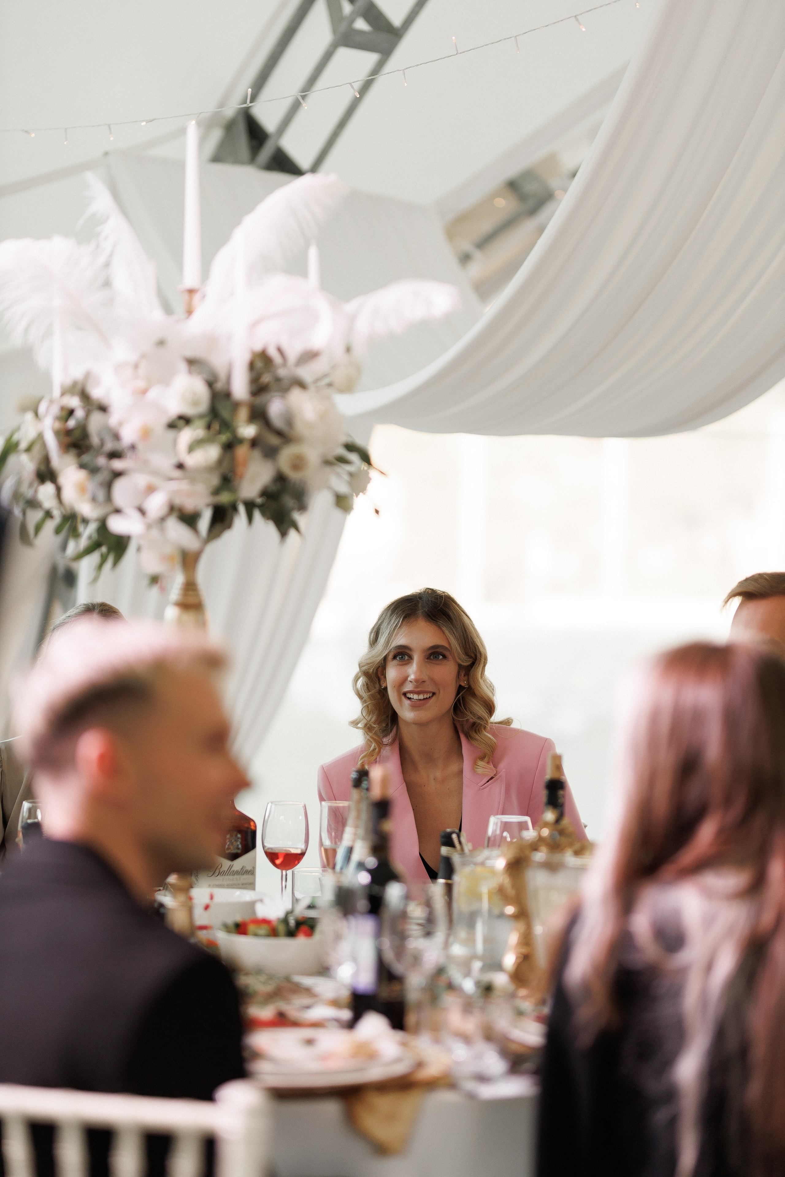 ···. Свадебный фотограф в Санкт-Петербурге Александра Чукавина