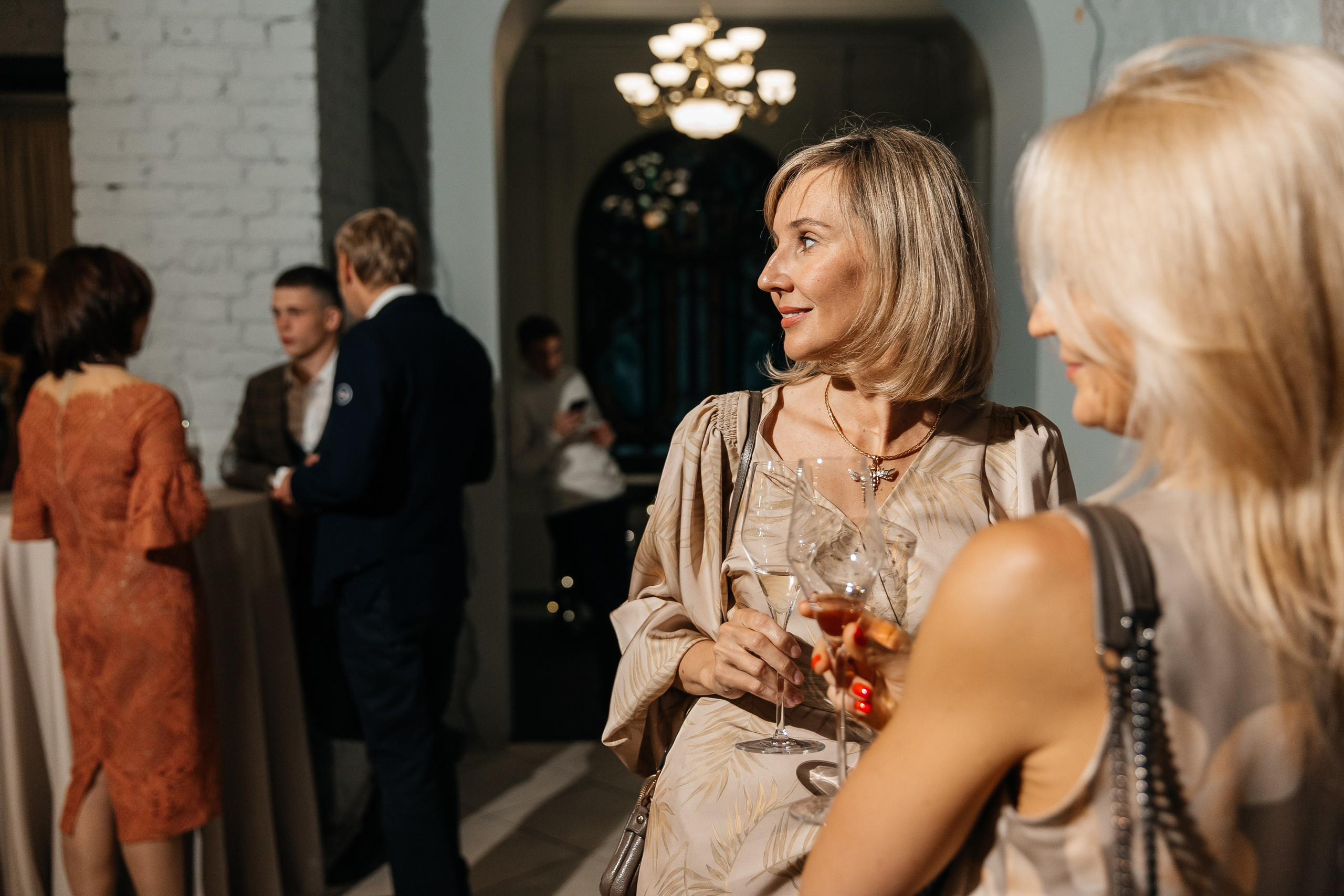 2023-06-23 Выпускной МБОУ СОШ № 10. Фотограф в Красноярске