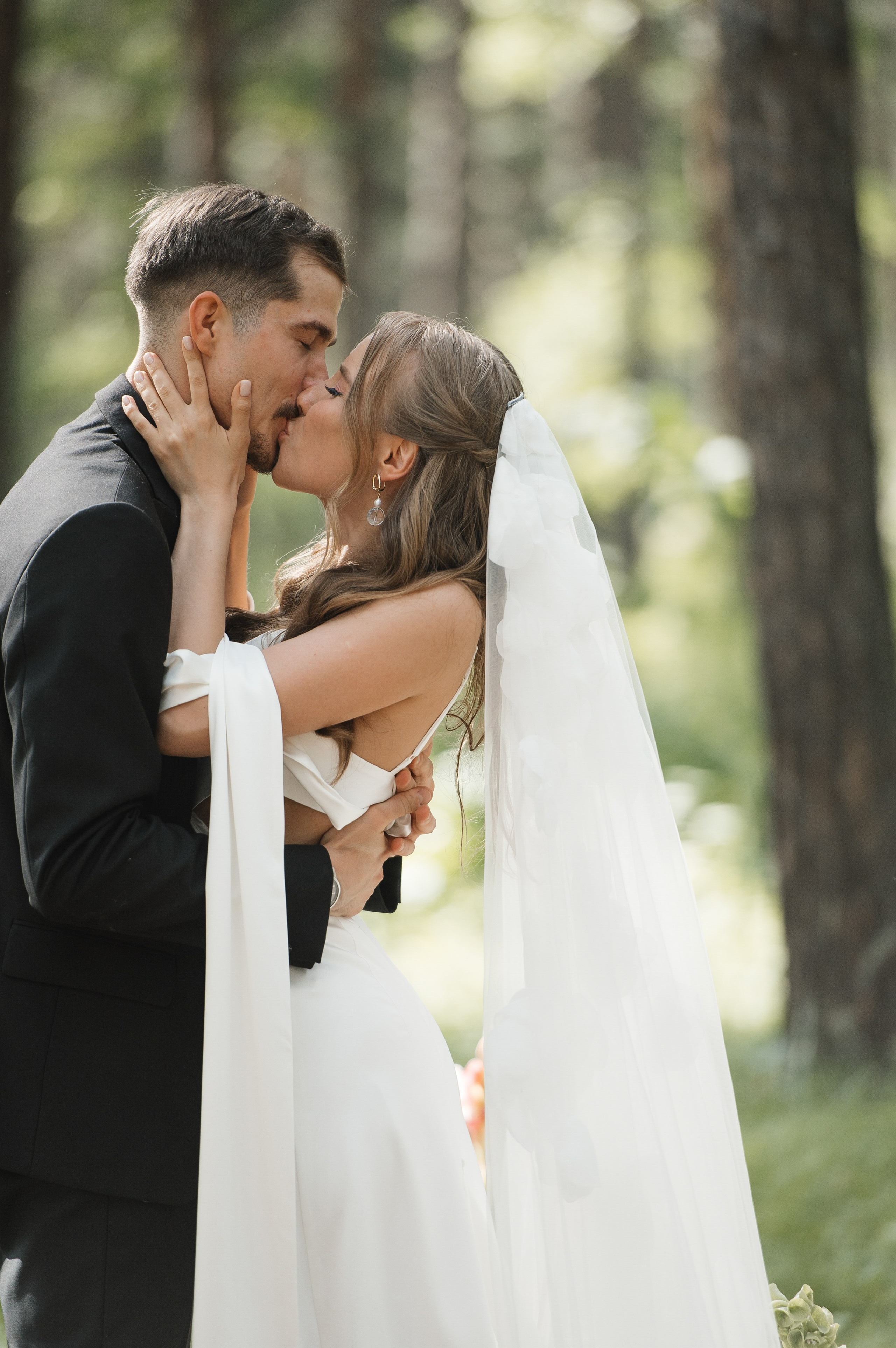 Вот такая заварушка. Свадебный фотограф Саша Базенко