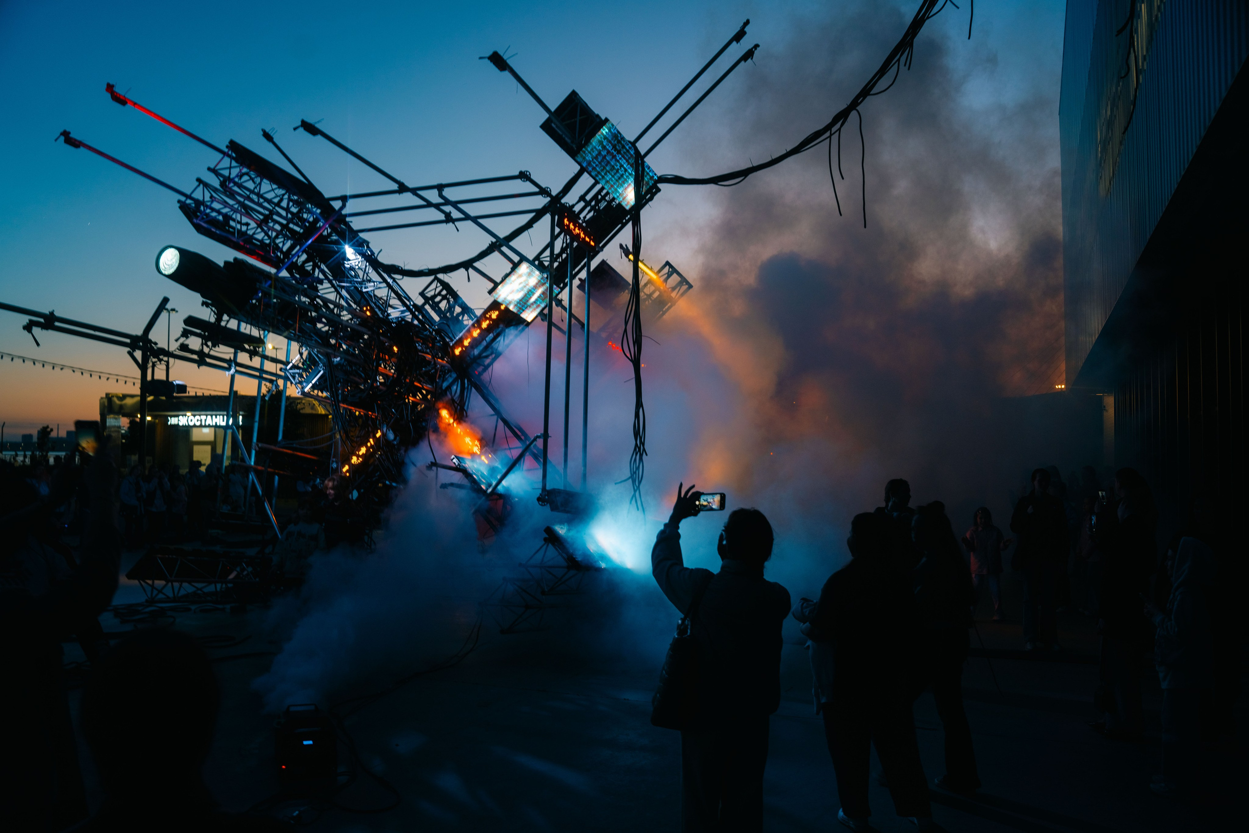 НУР. Инсталляции / 2025. Саша Копылов, фотограф в Казани