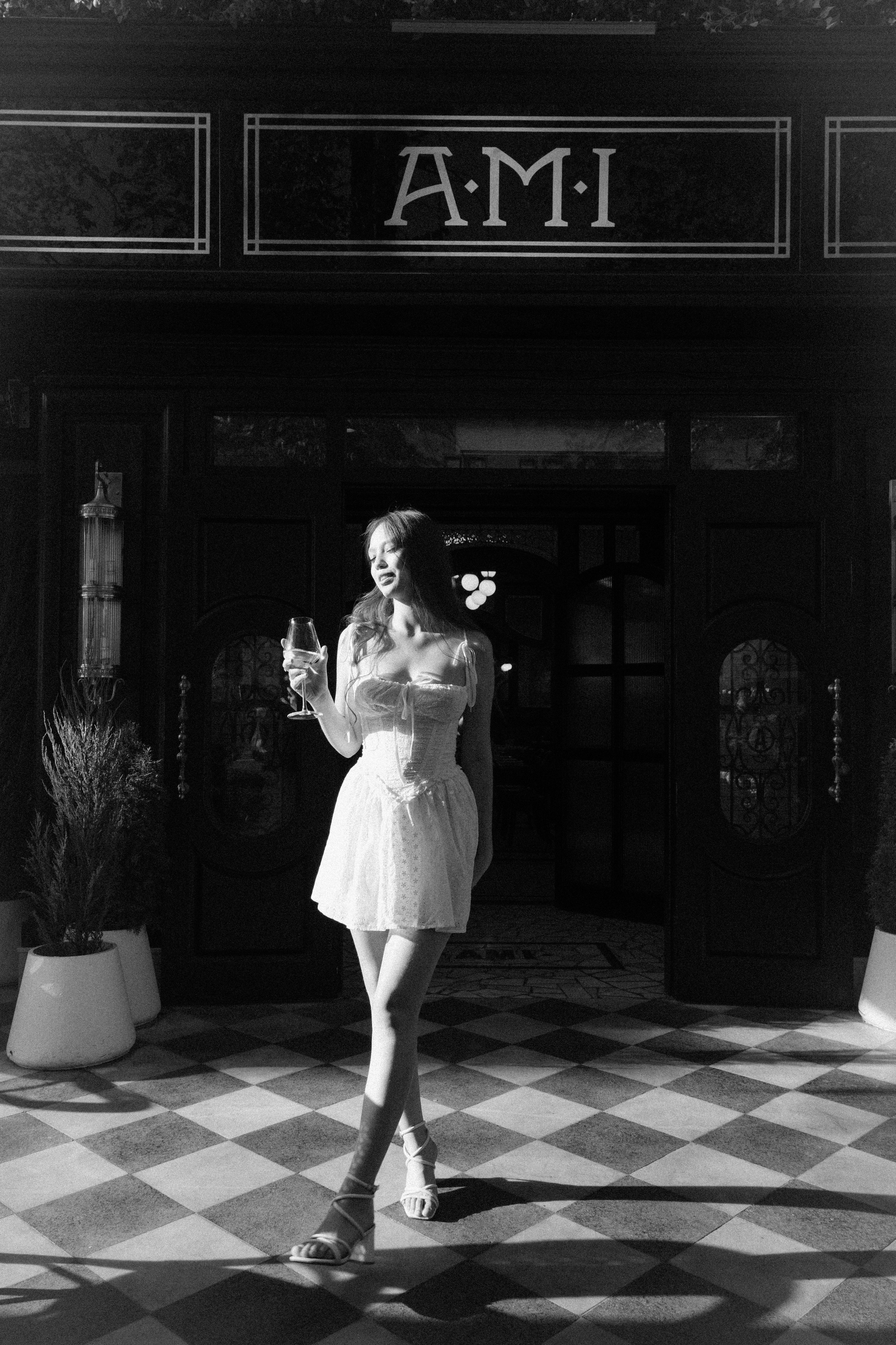 Во время бранча. Фотограф-ретушер